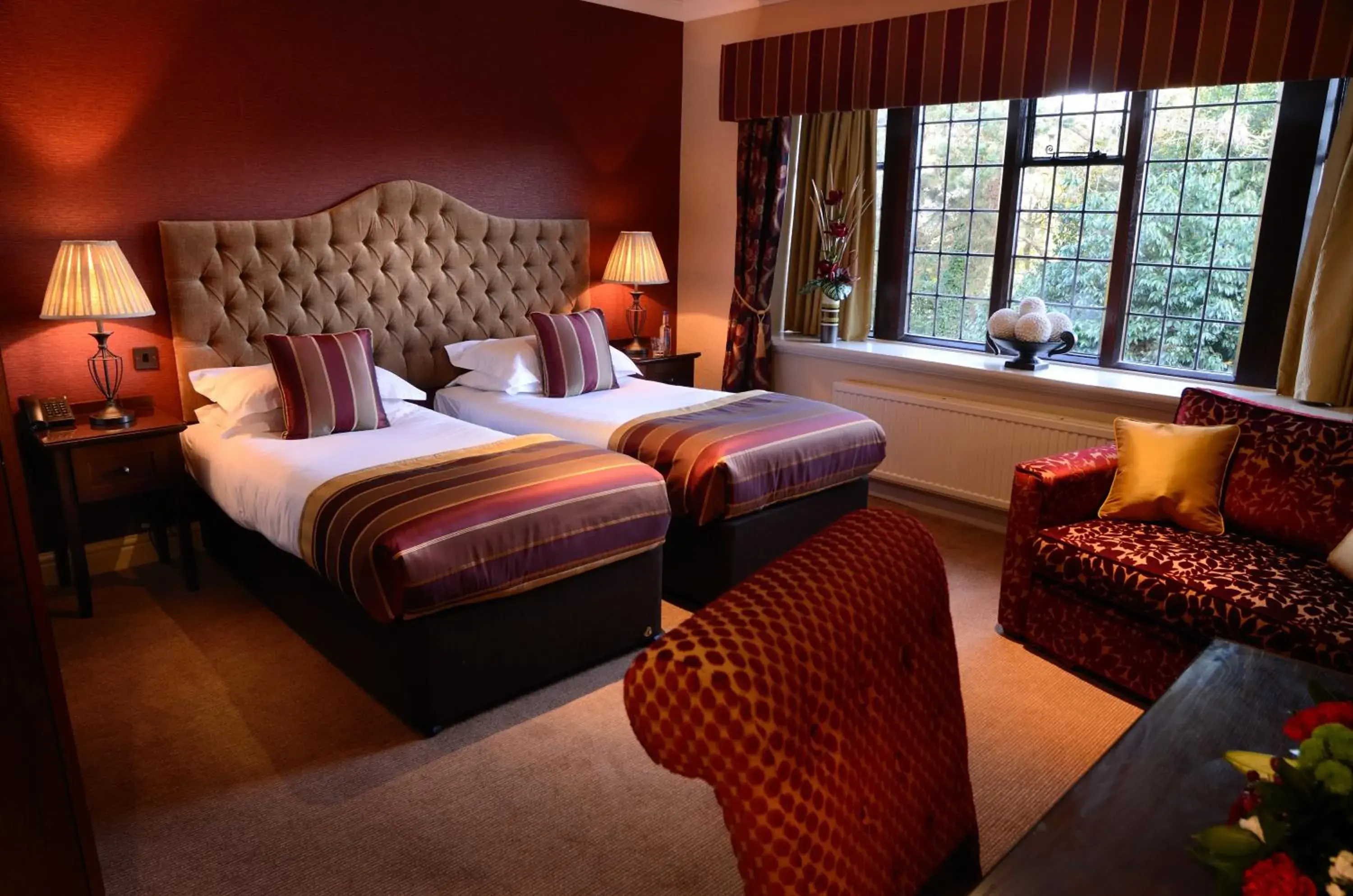 Classic Twin Room in Inglewood Manor Classic Twin Room in Inglewood Manor