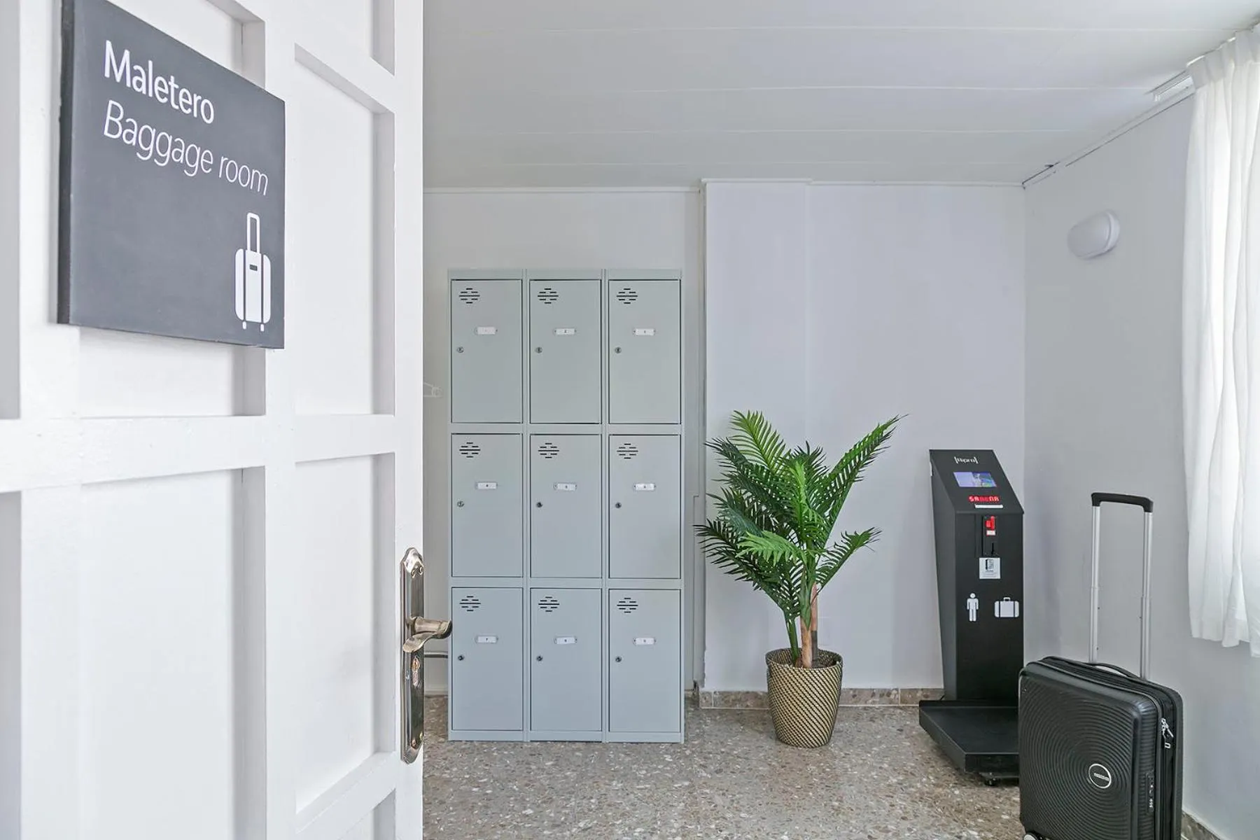 storage in Suncoast Ibiza Hotel - Adults Only -