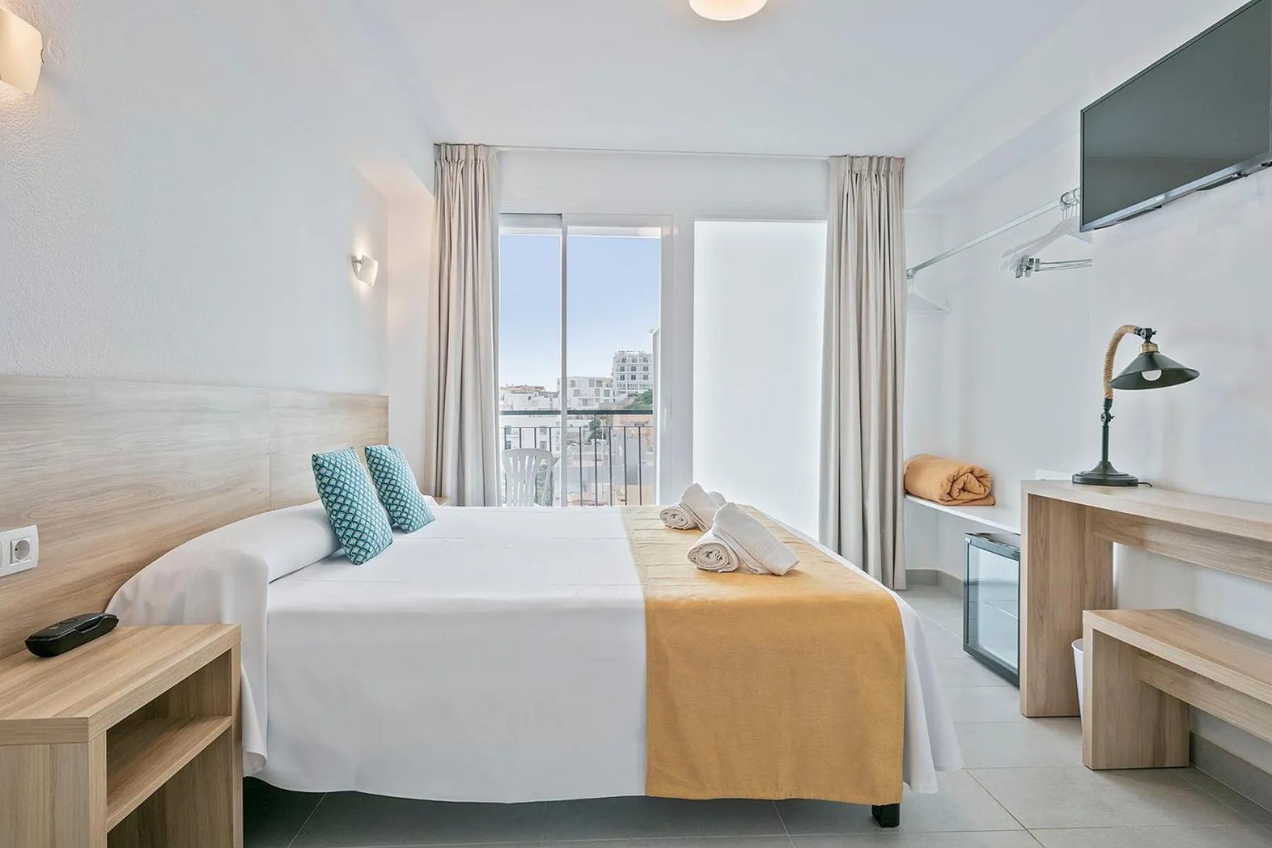 Bedroom, Bed in Suncoast Ibiza Hotel - Adults Only -