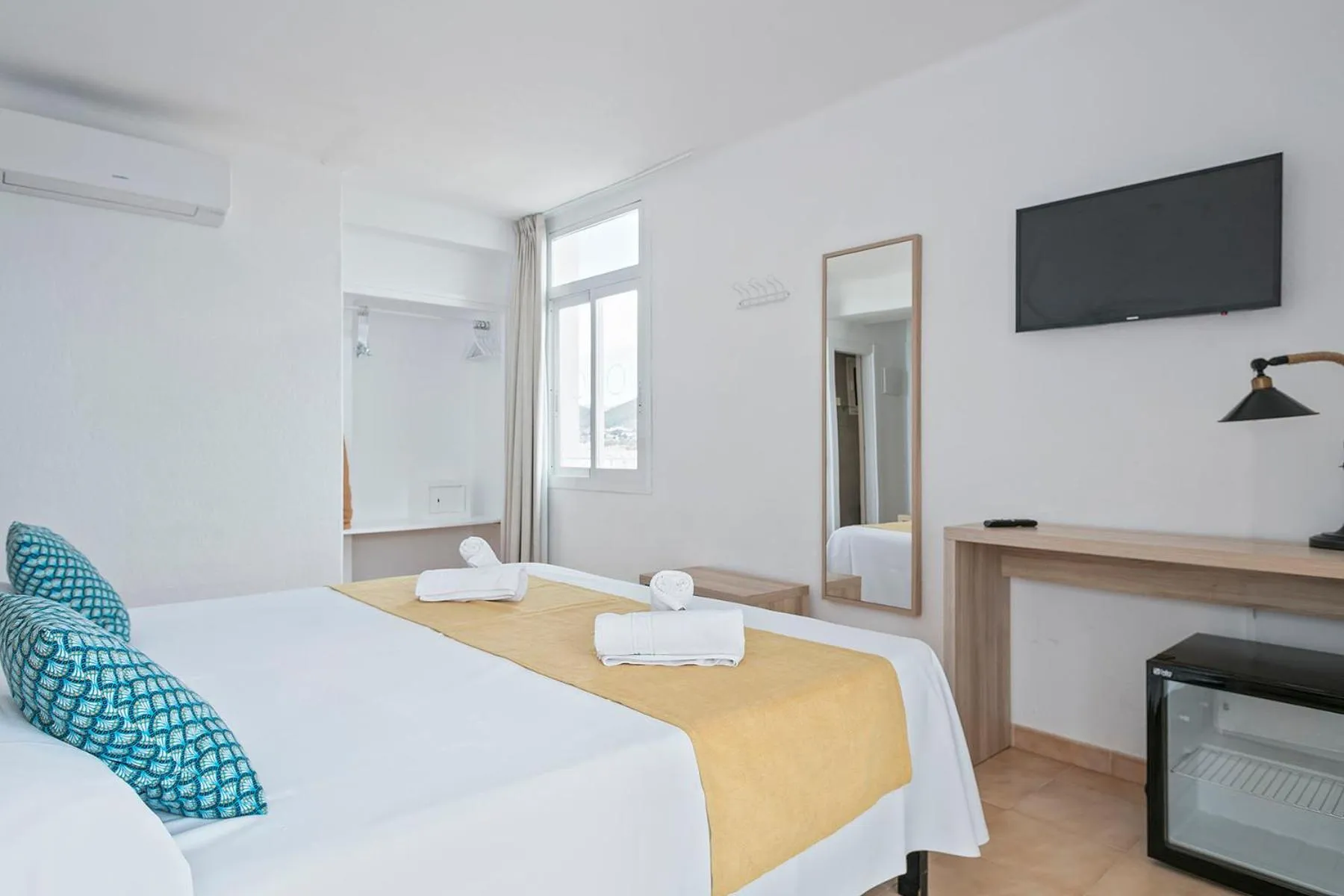 Bedroom, Bed in Suncoast Ibiza Hotel - Adults Only -