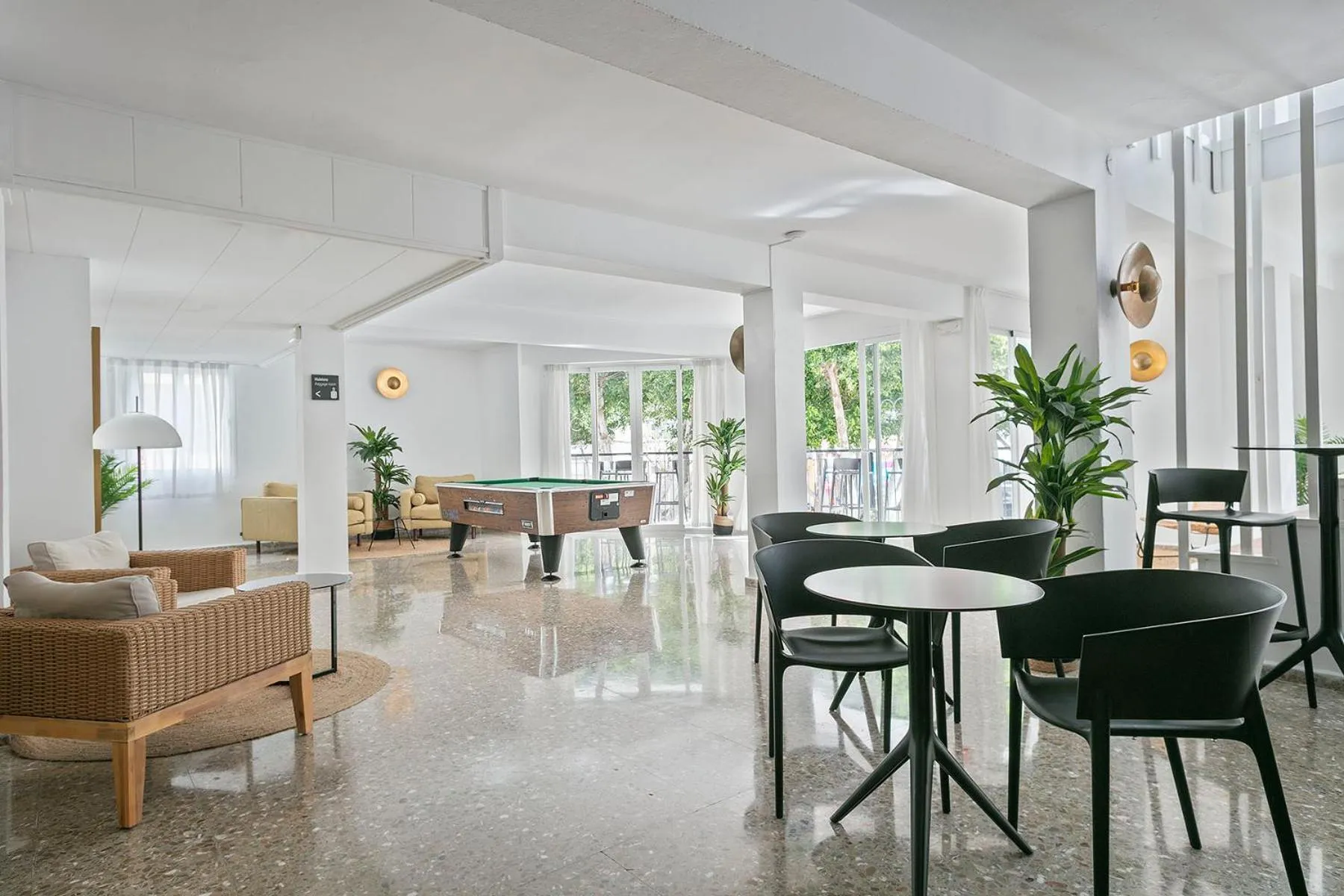 Living room in Suncoast Ibiza Hotel - Adults Only -