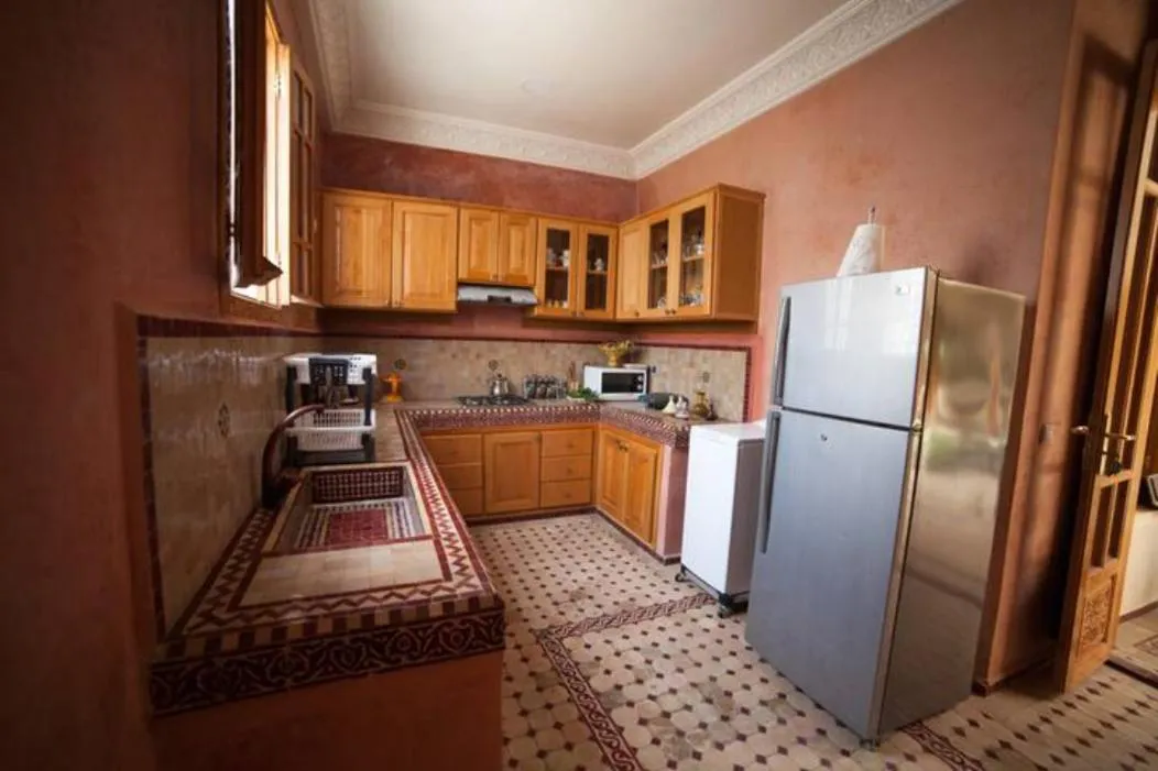 Kitchen or kitchenette in Riad Dar Saidi
