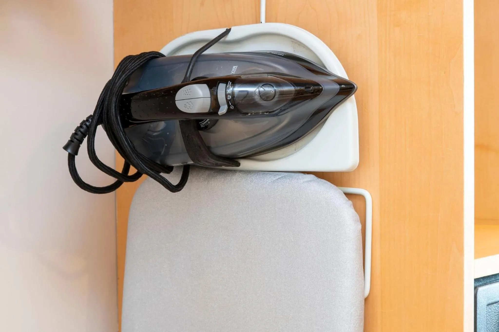 Photo of the whole room in Holiday Inn London Brentford Lock by IHG