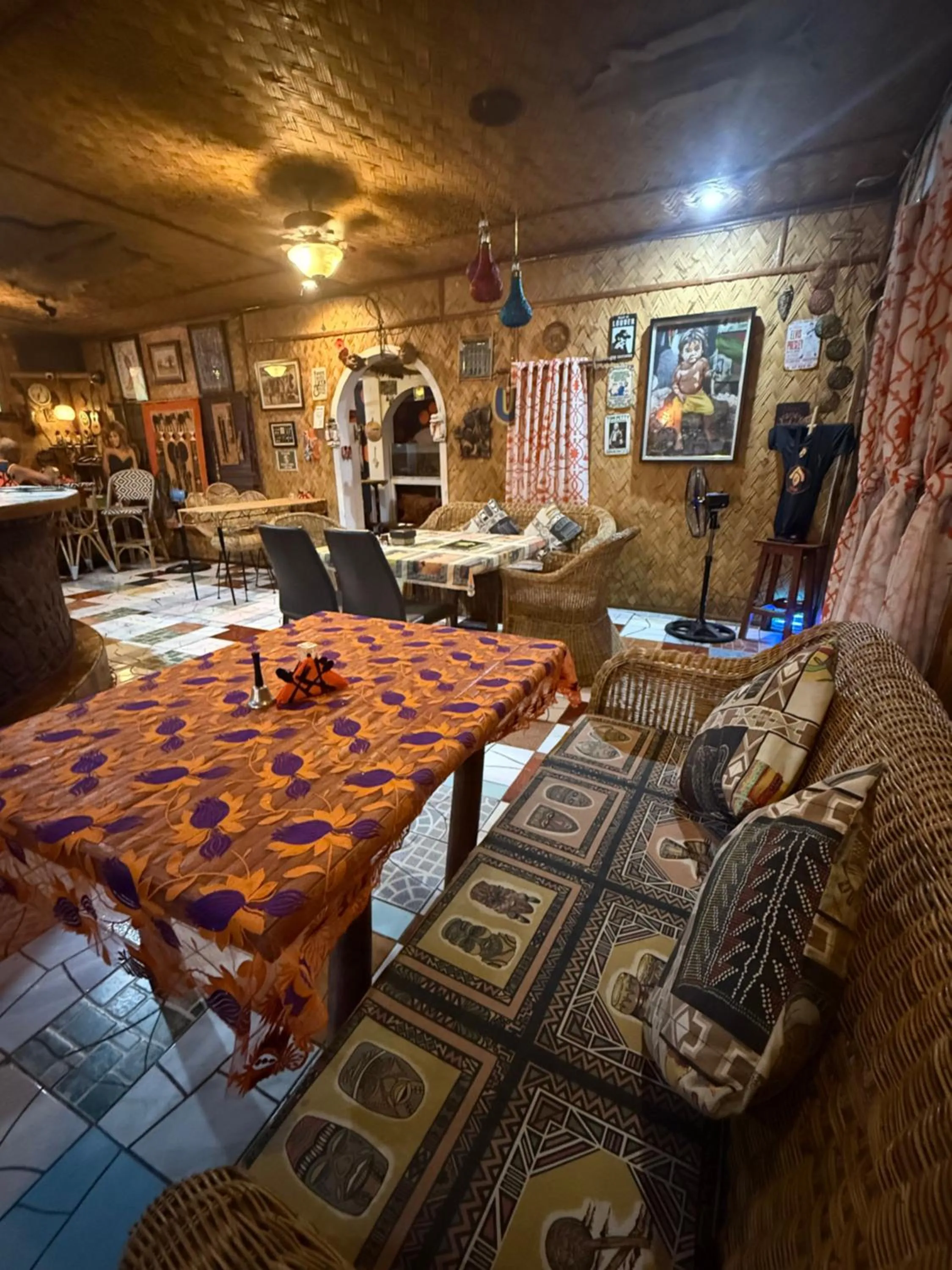 Lala Panzi Bed and Breakfast