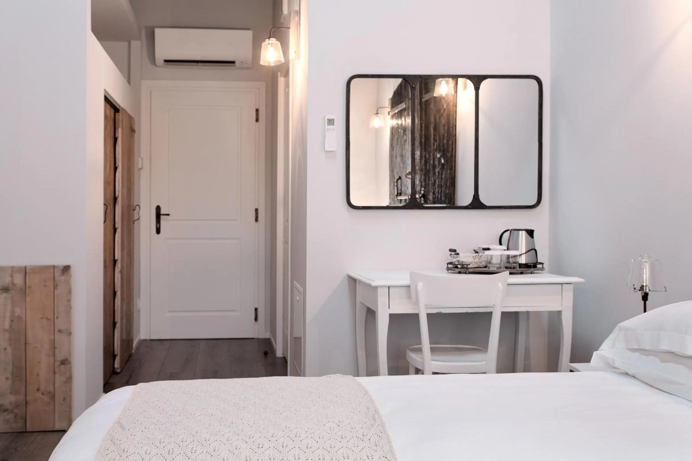 Photo of the whole room, Bed in Ca' Ciaran