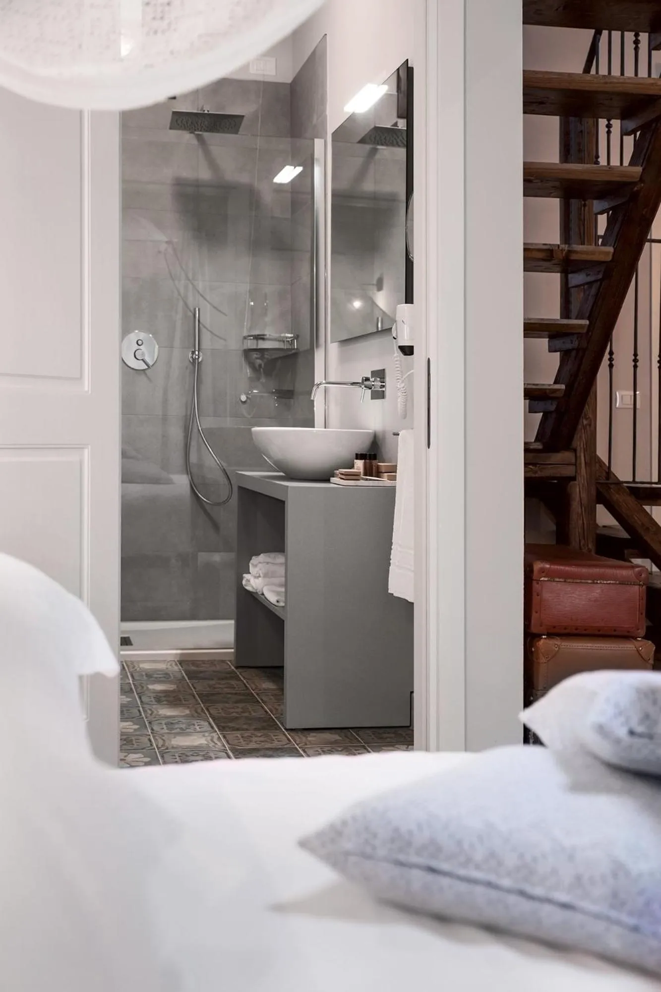 Shower in Ca' Ciaran