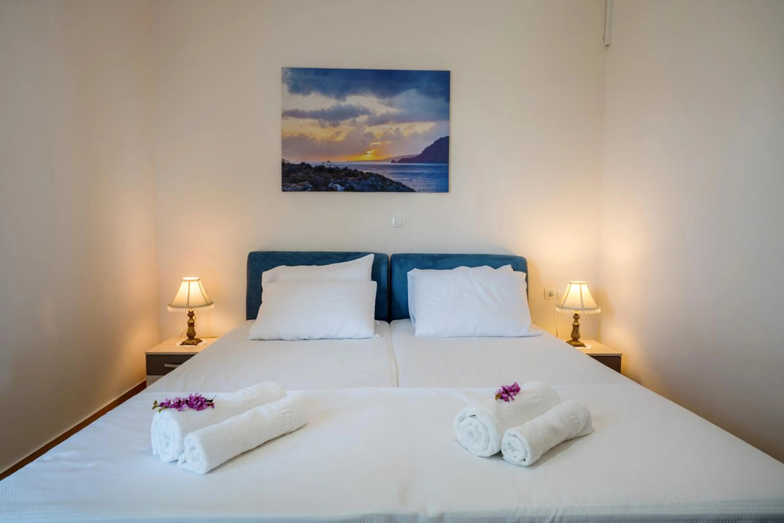 Photo of the whole room, Bed in Sellia resort