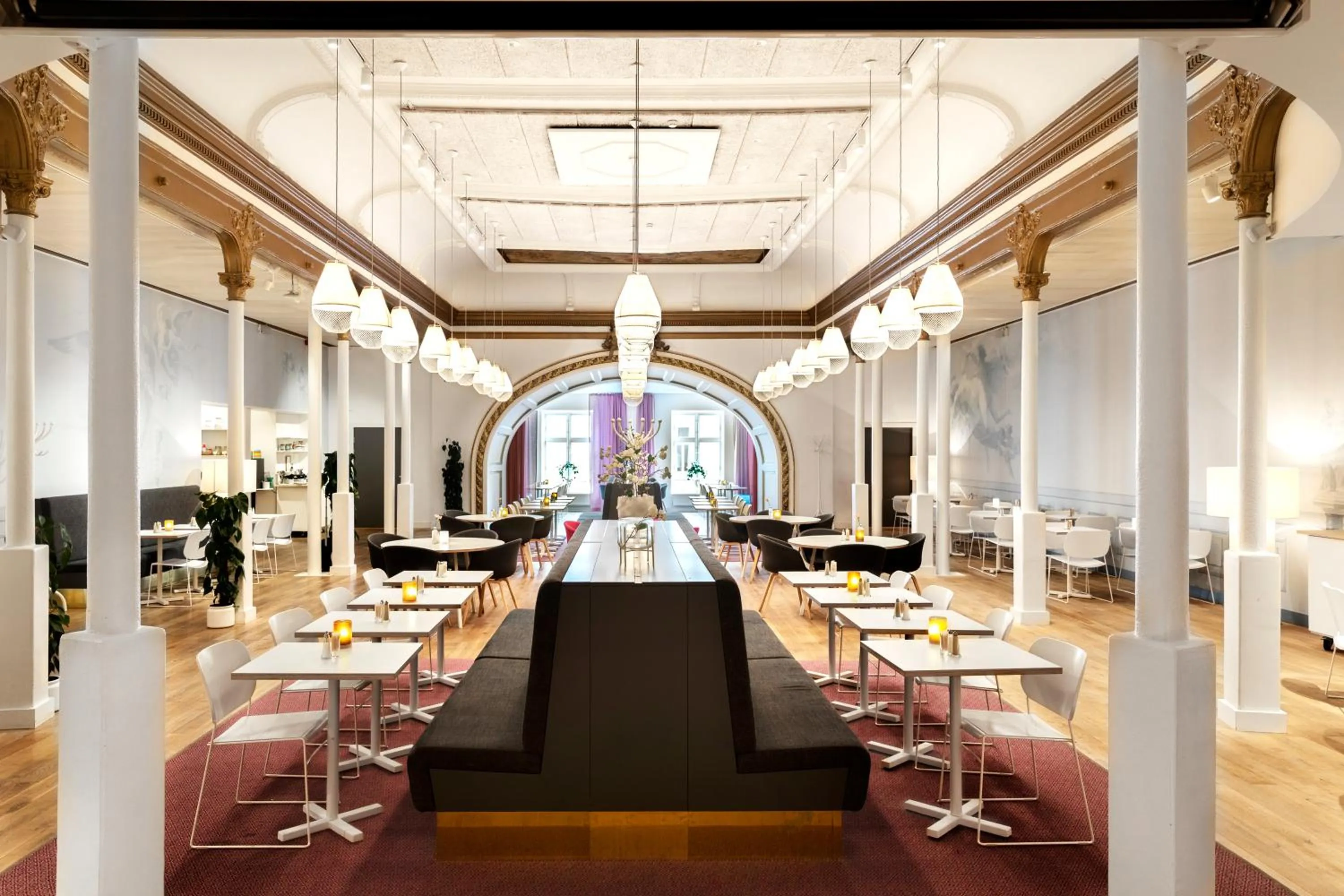 Restaurant/places to eat in Elite Stora Hotellet Linköping