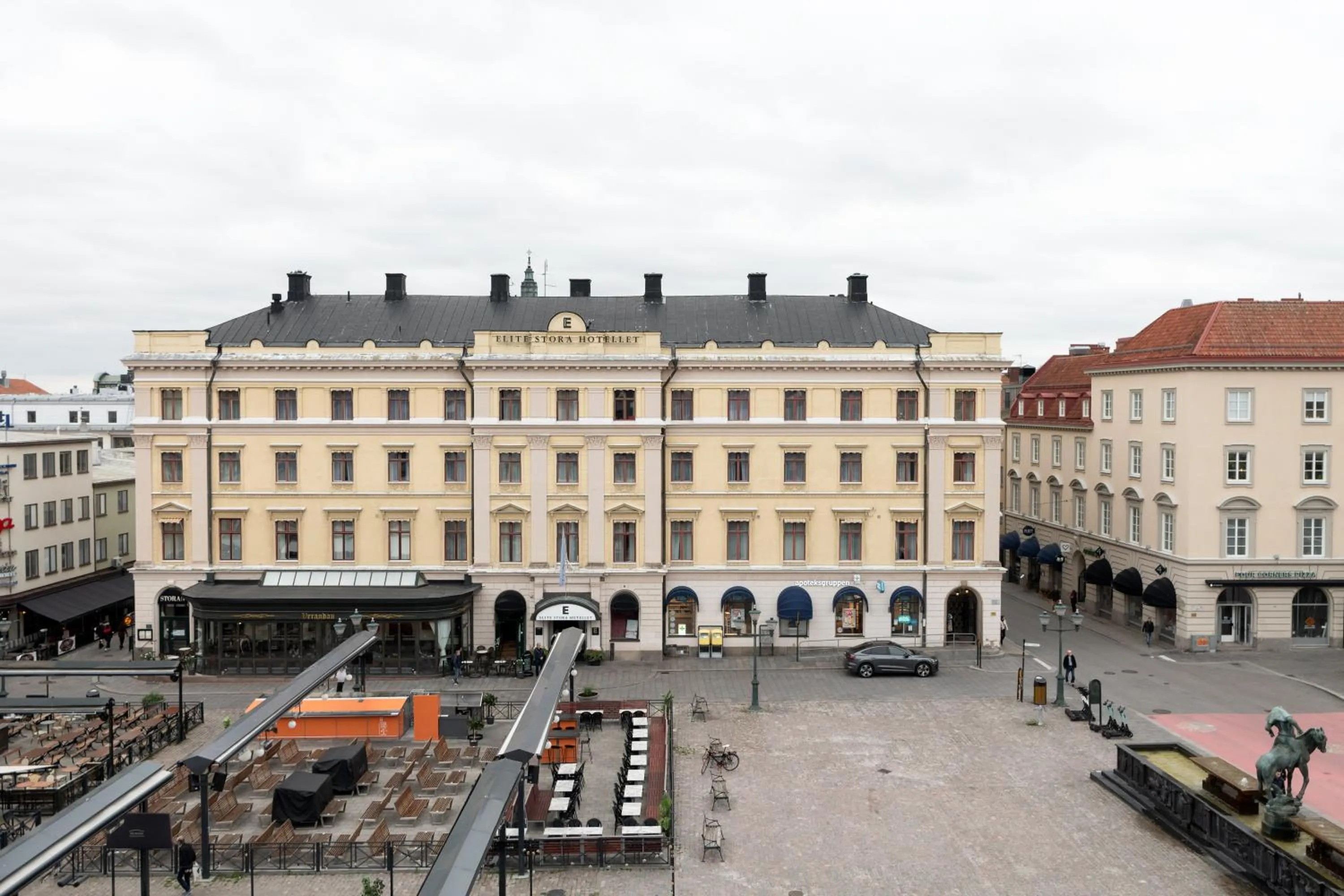 Facade/entrance in Elite Stora Hotellet Linköping