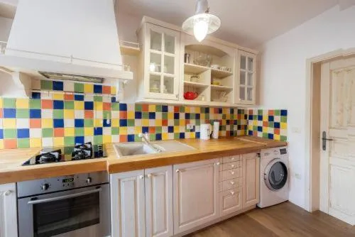 Property building in Hiša Linhart, Hotel & Restaurant