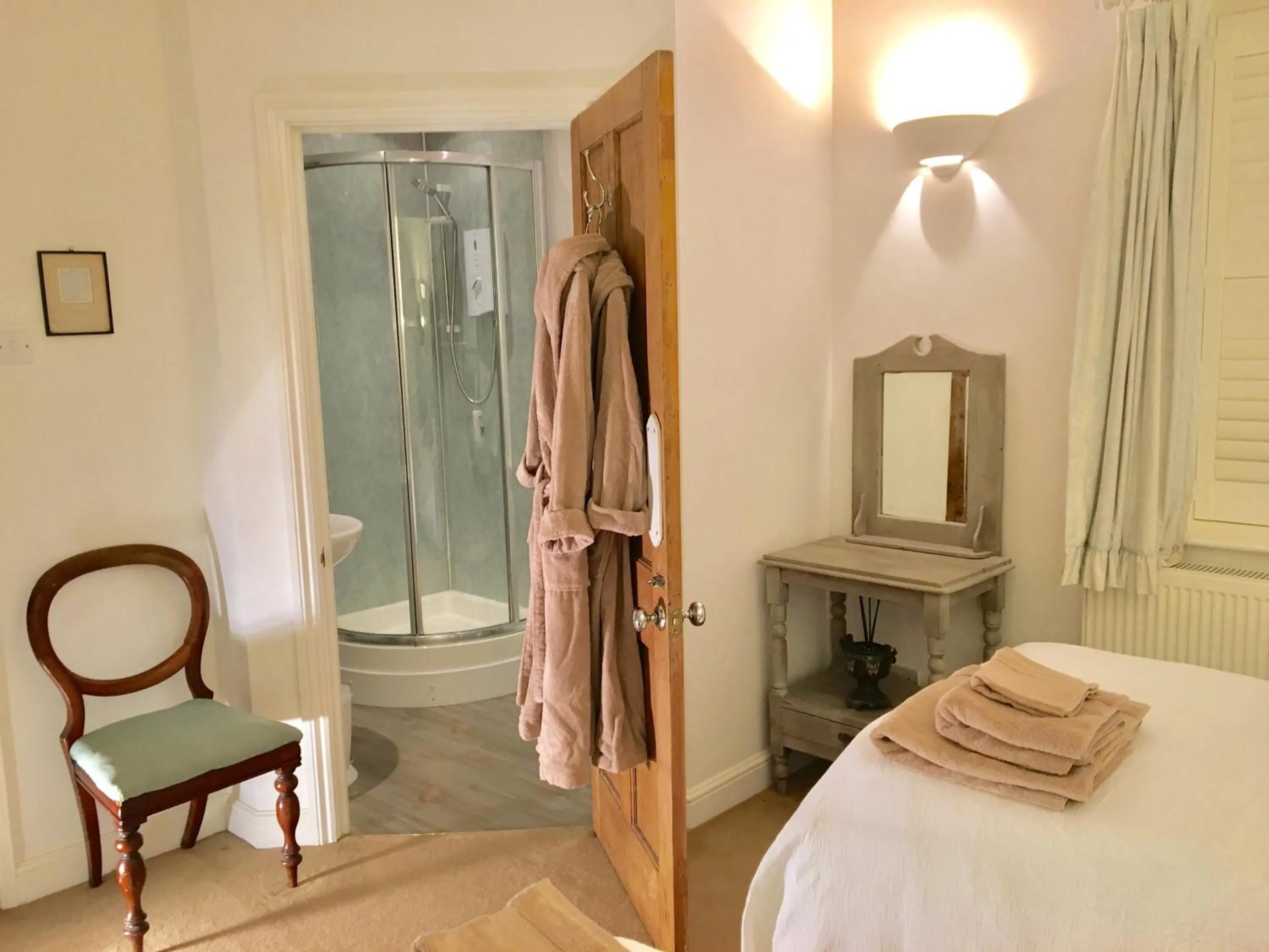 Bathroom in SmallBrook Cottage