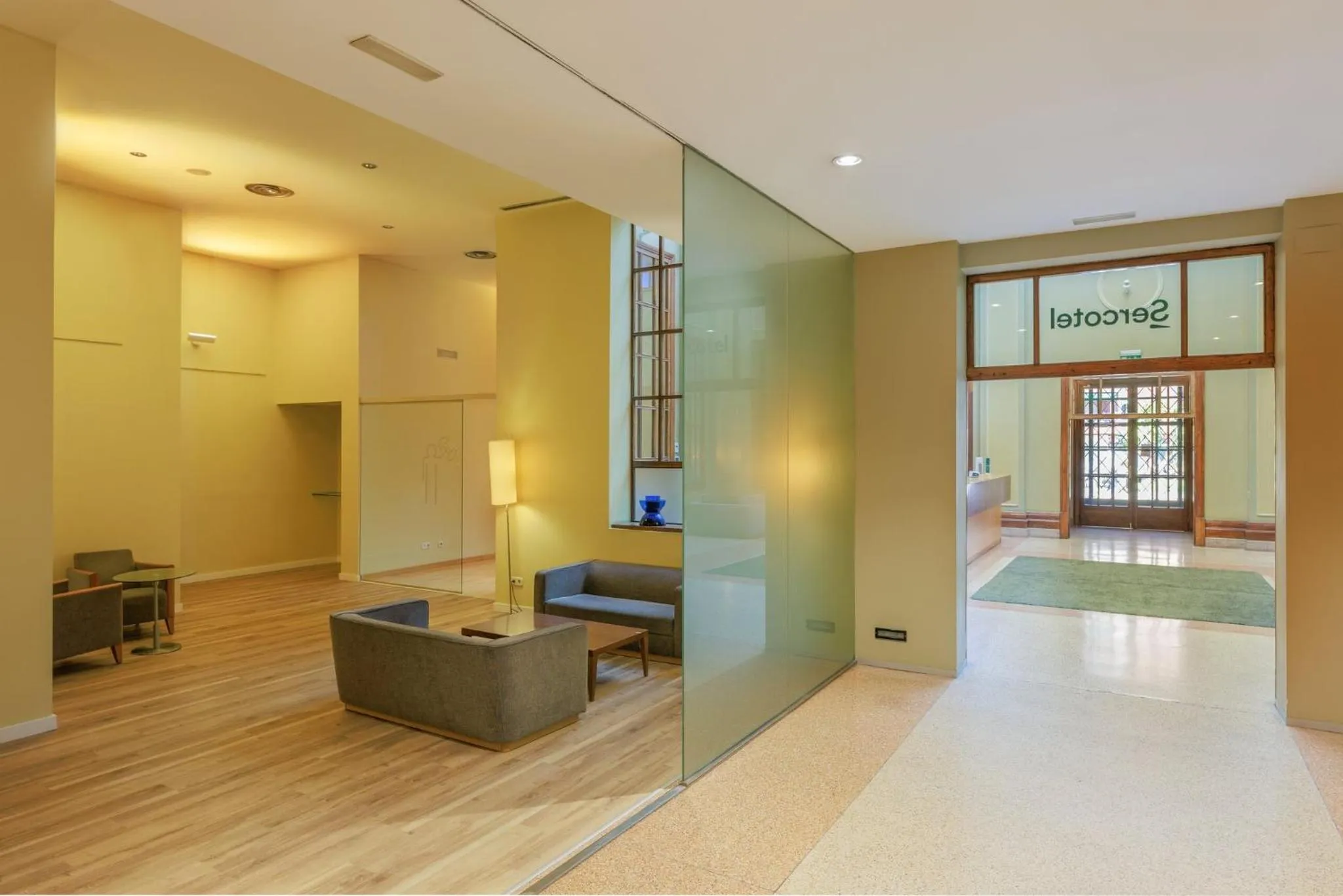 Lobby or reception in Sercotel Arrahona Sabadell