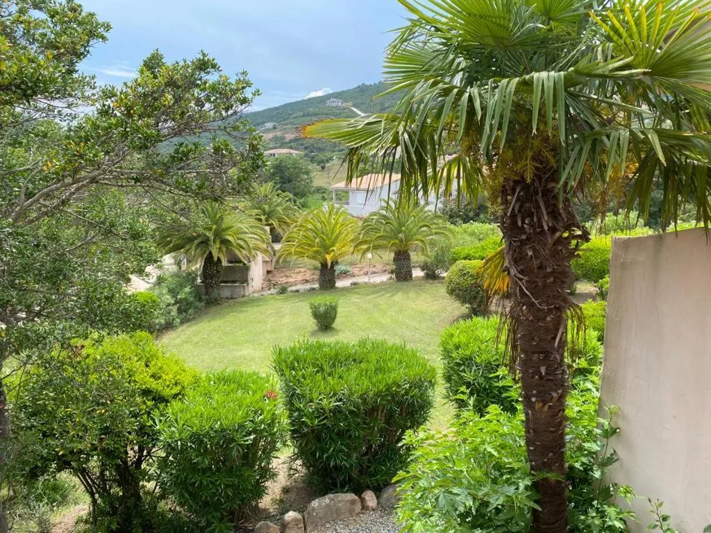 Garden in Résidence Playa Del'Oro