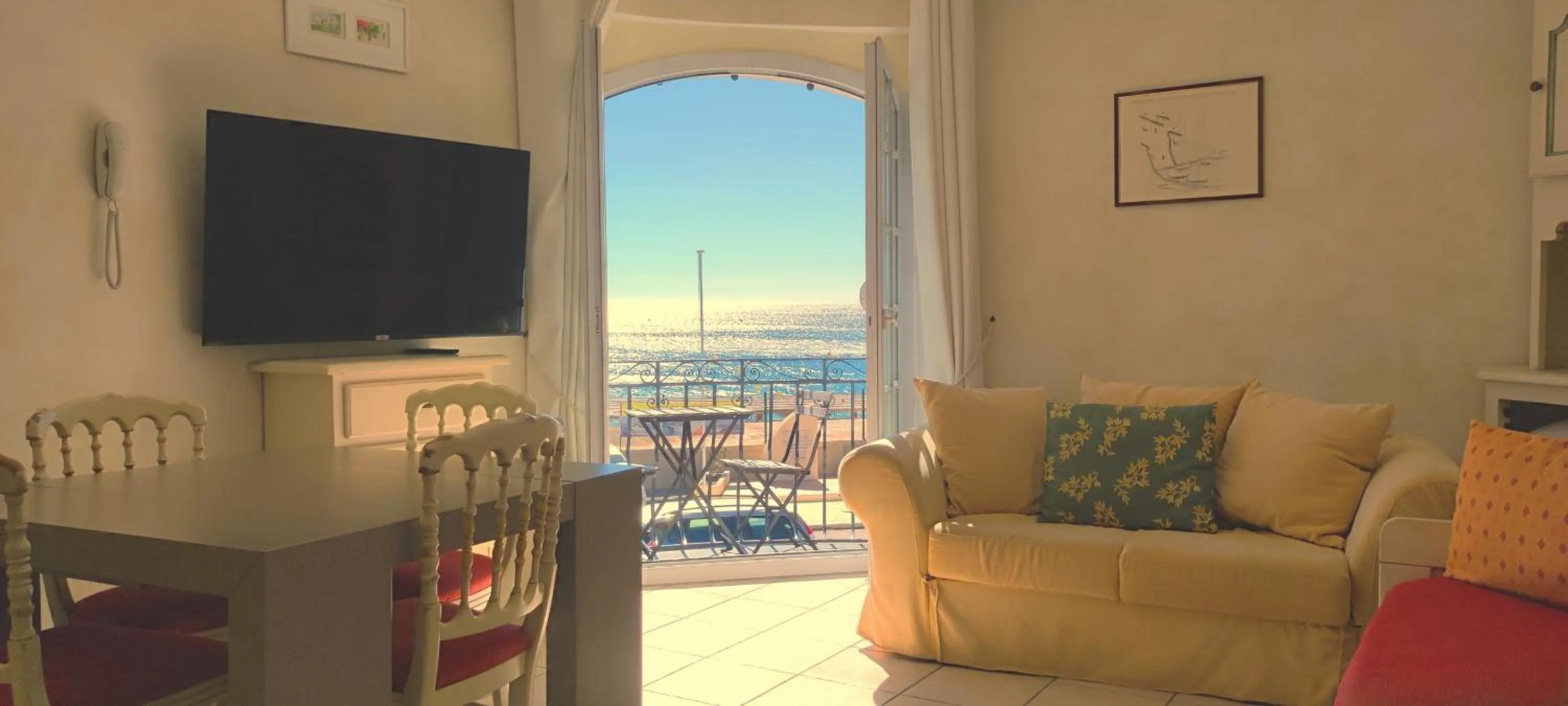 Balcony/Terrace in Hôtel & Spa La Villa