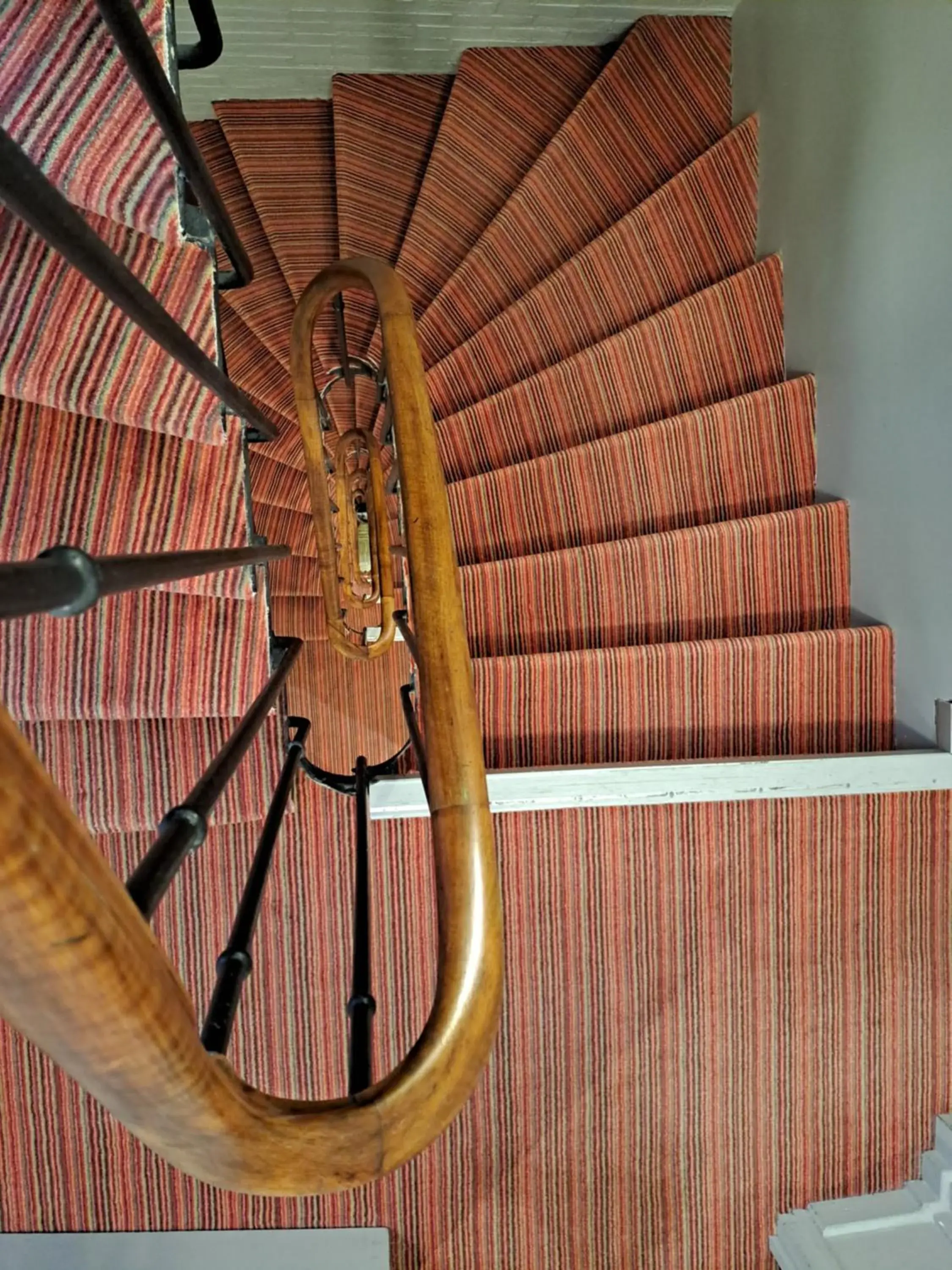 Lobby or reception in Hôtel Lucien Lobby or reception in Hôtel Lucien