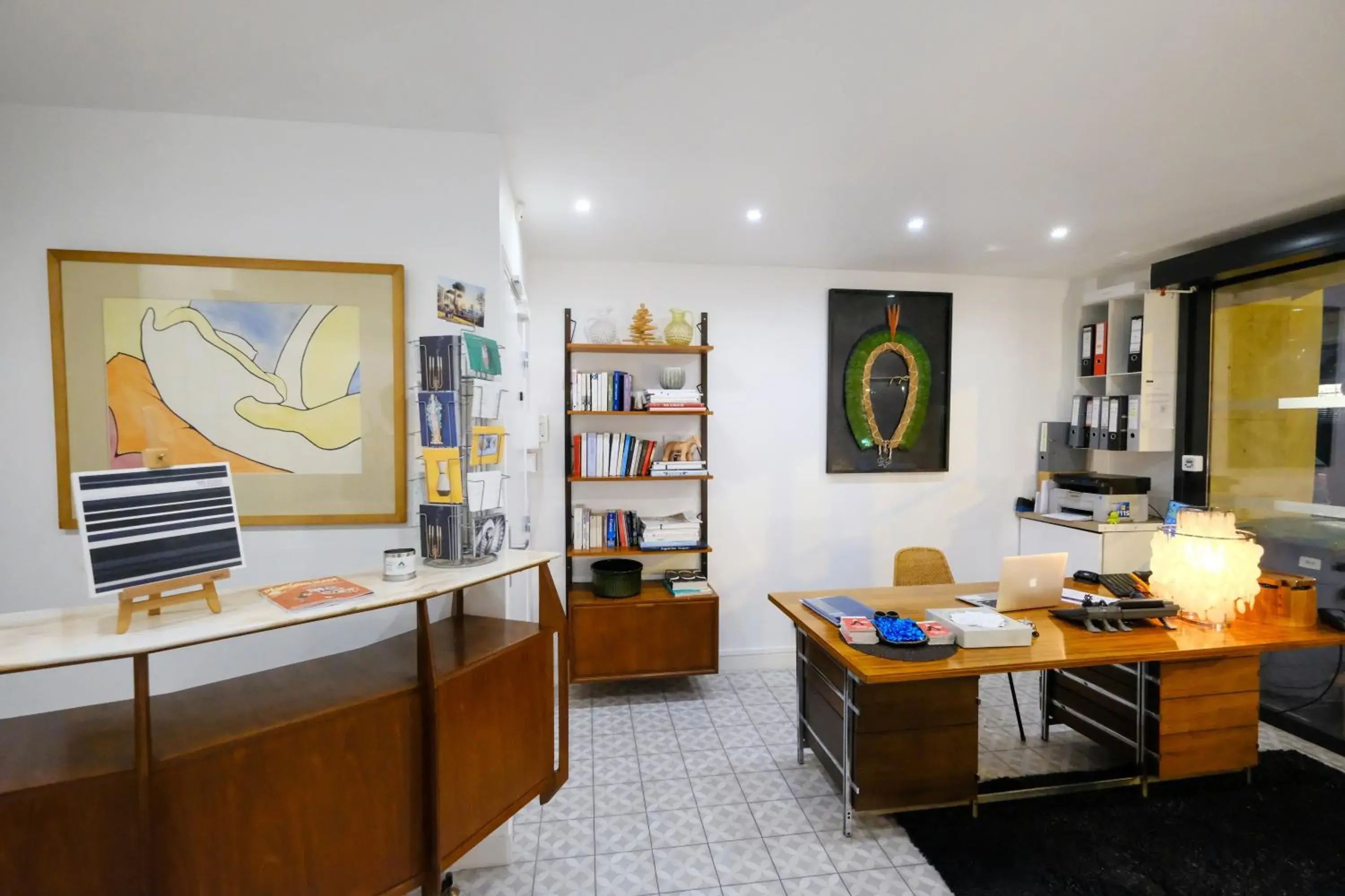 Lobby or reception in Hôtel Lucien Lobby or reception in Hôtel Lucien