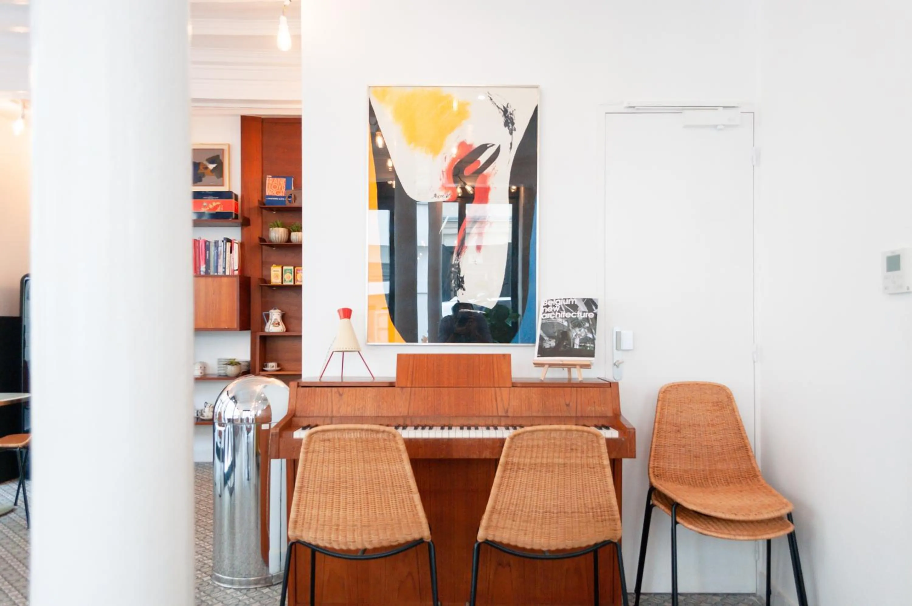 hair dresser in Hôtel Lucien