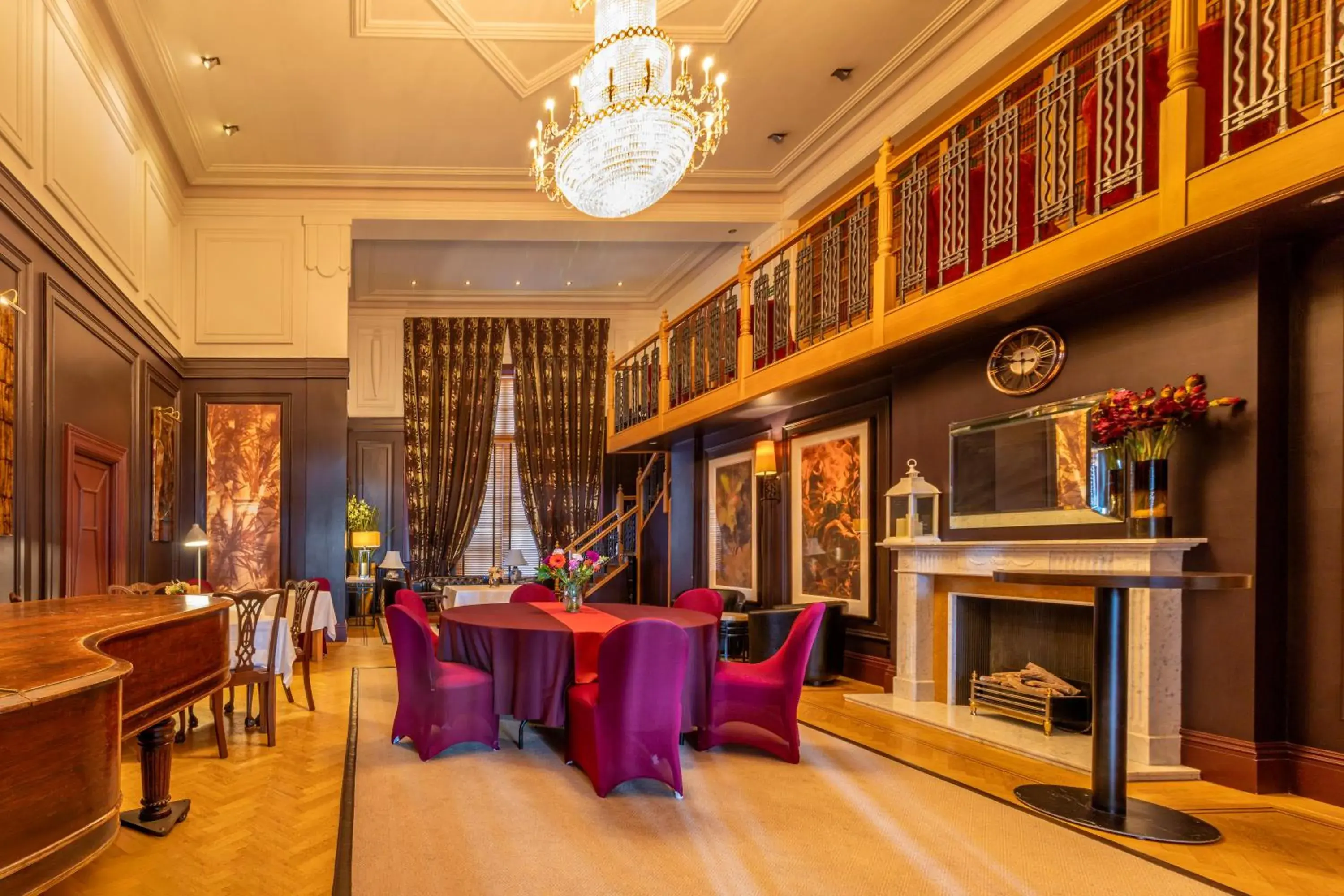 Meeting/conference room in Cavendish Hotel Meeting/conference room in Cavendish Hotel