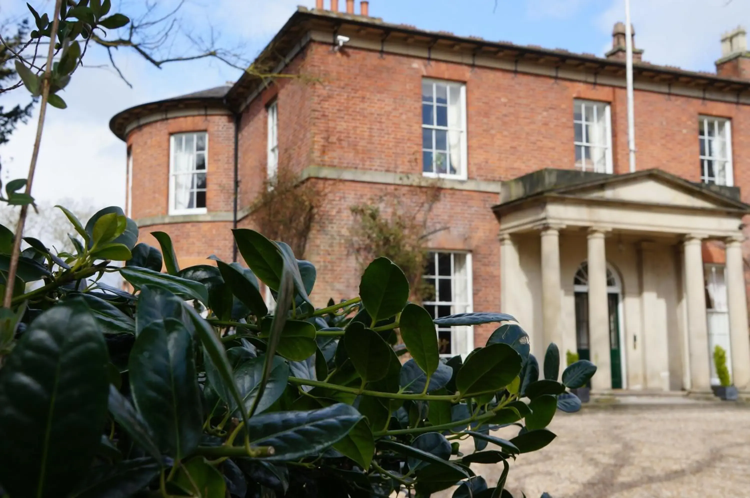 Facade/entrance in Old Rectory Facade/entrance in Old Rectory