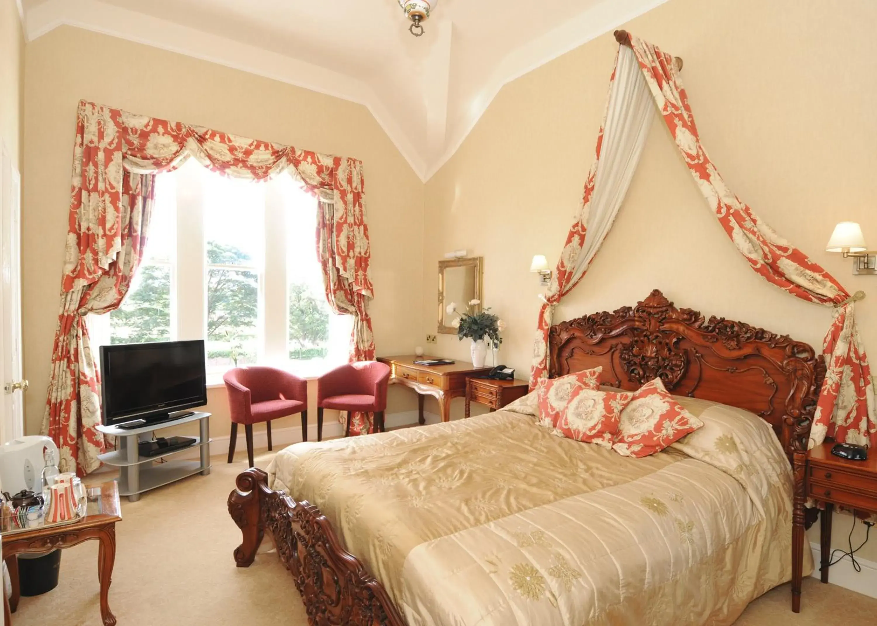 Bedroom, Bed in Old Rectory Bedroom, Bed in Old Rectory