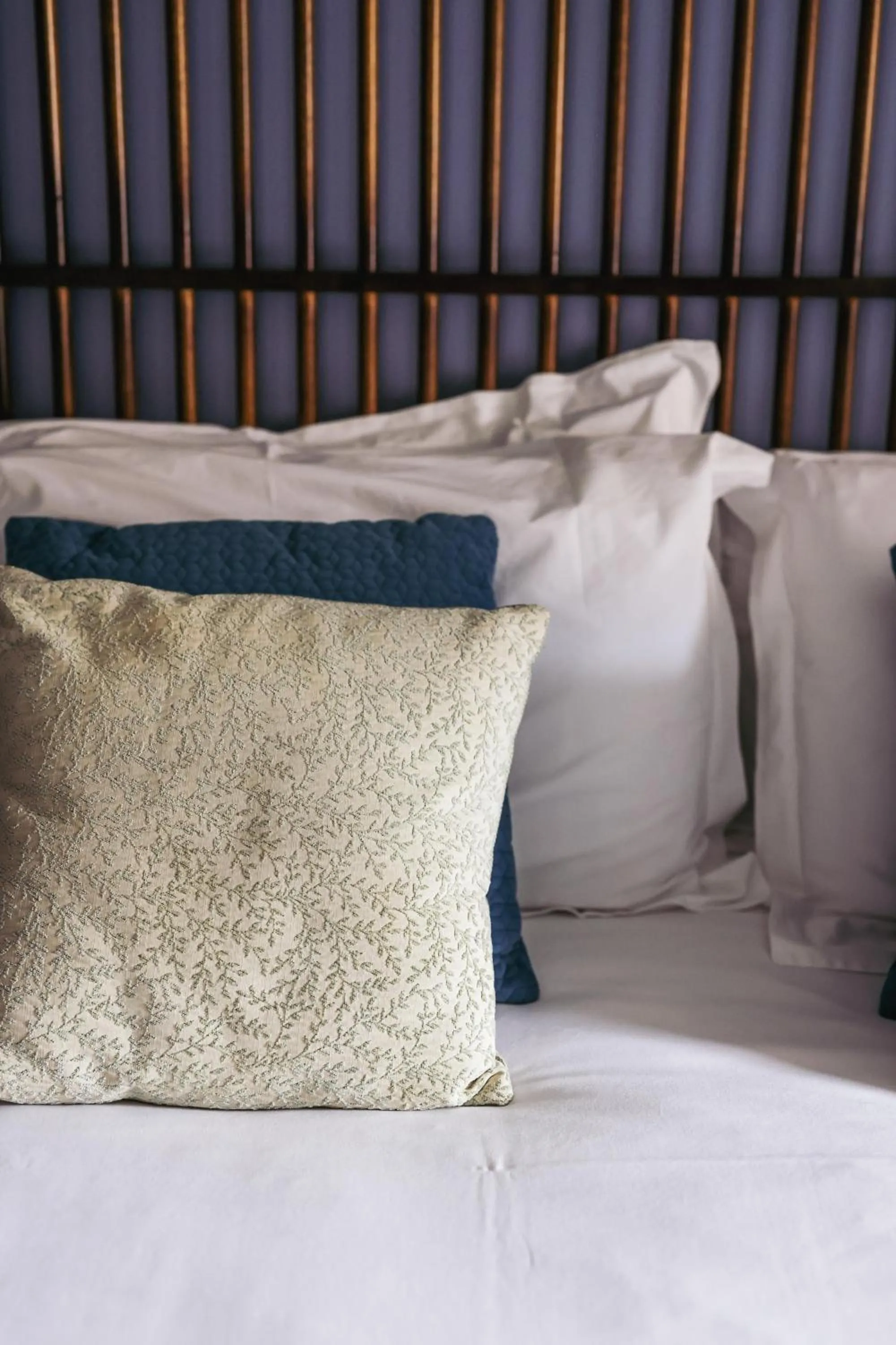 Bed in The White Hart Hotel