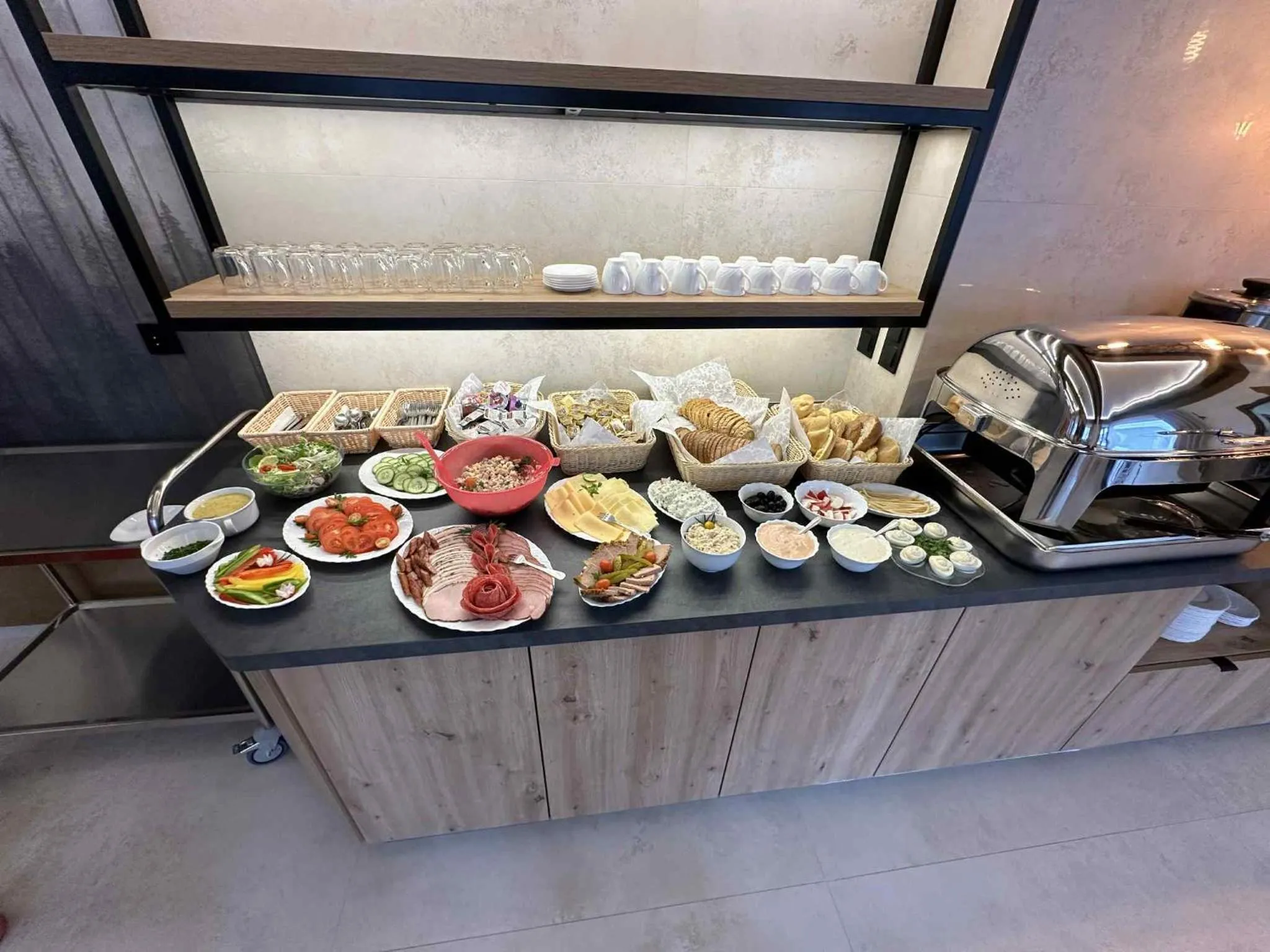 Buffet breakfast in Willa u Anusia Jacuzzi & Sauna