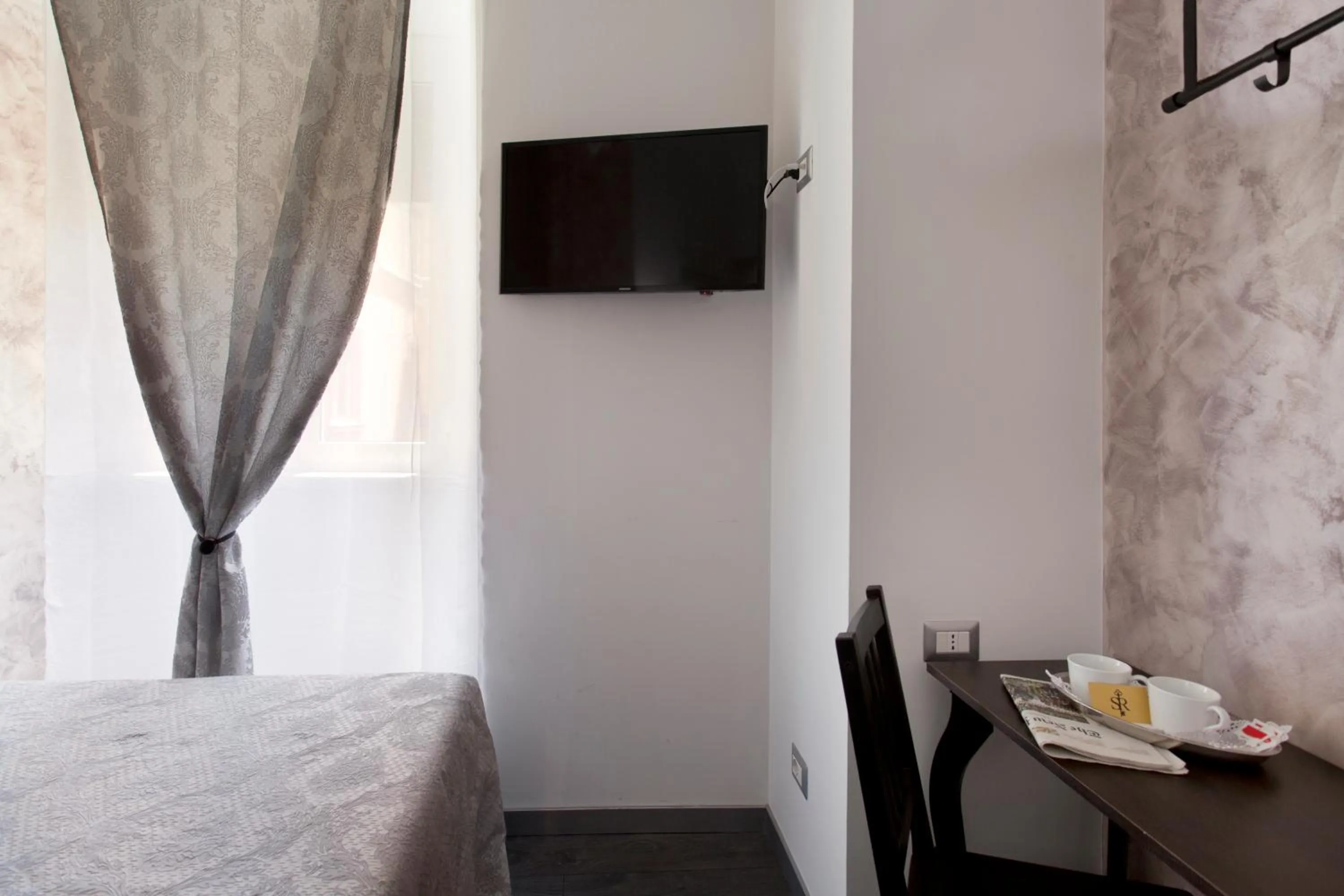 Photo of the whole room in Secret Rhome