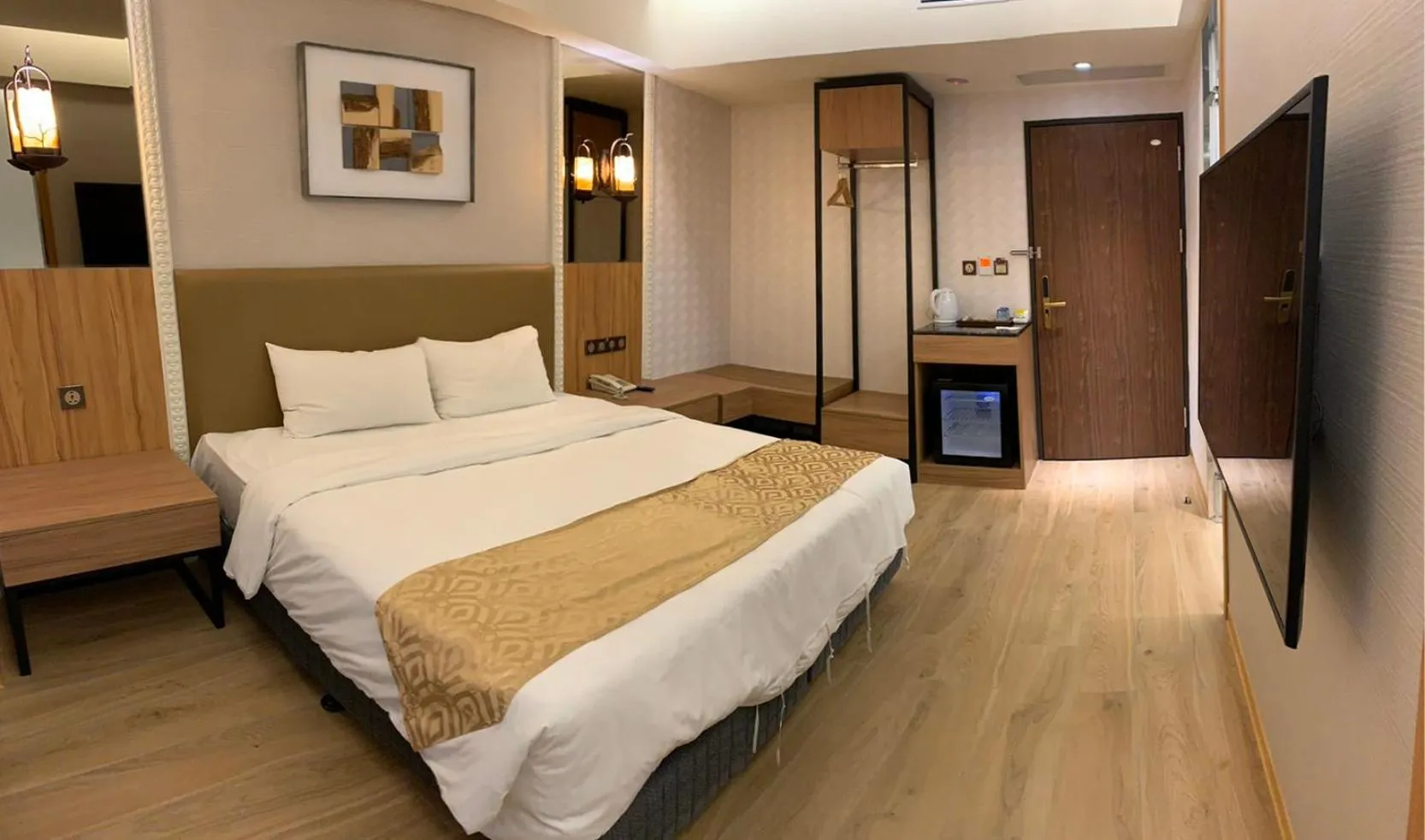 Bed in Wang Fu Hotel