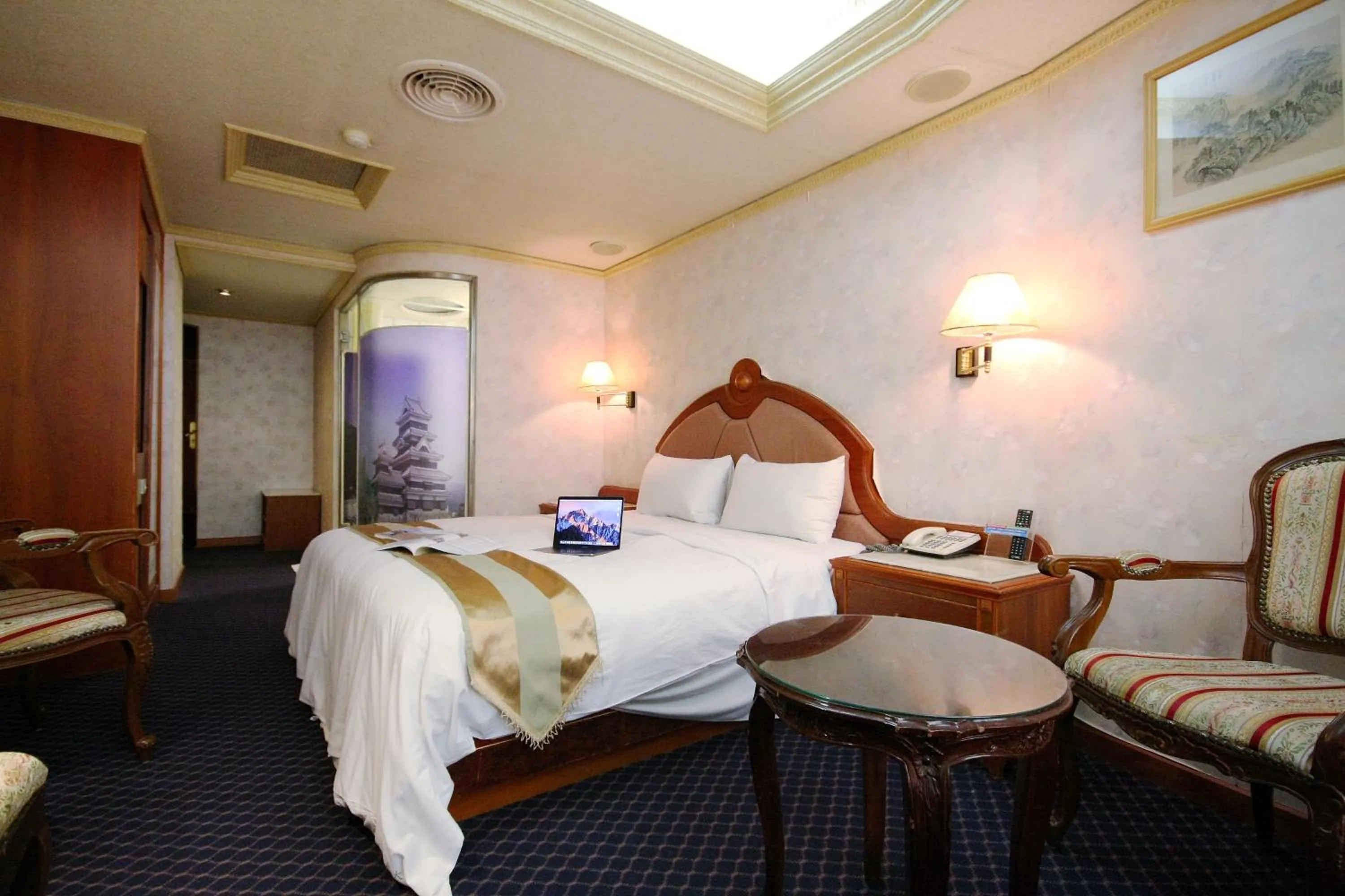 bunk bed, Bed in Wang Fu Hotel