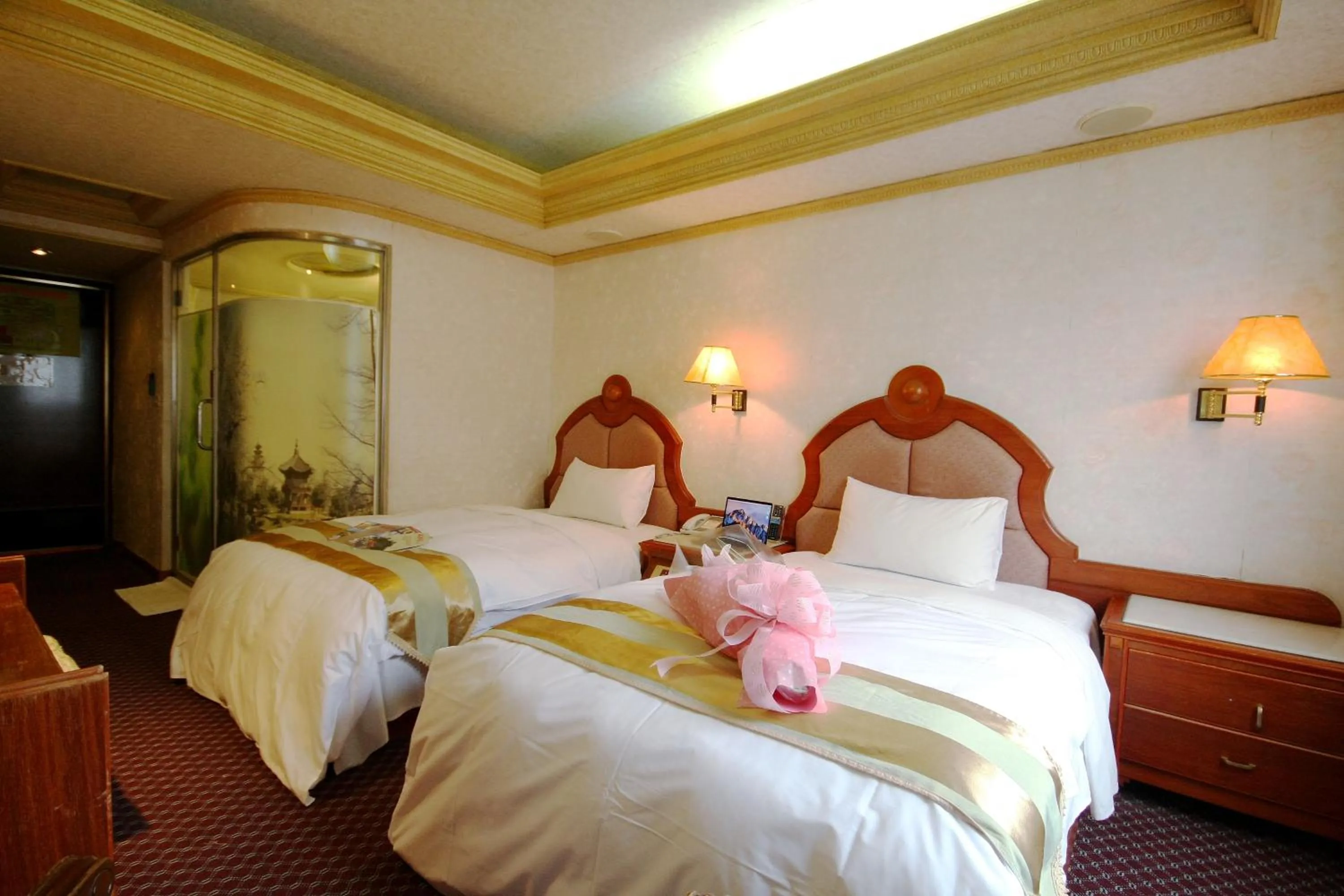 bunk bed, Bed in Wang Fu Hotel