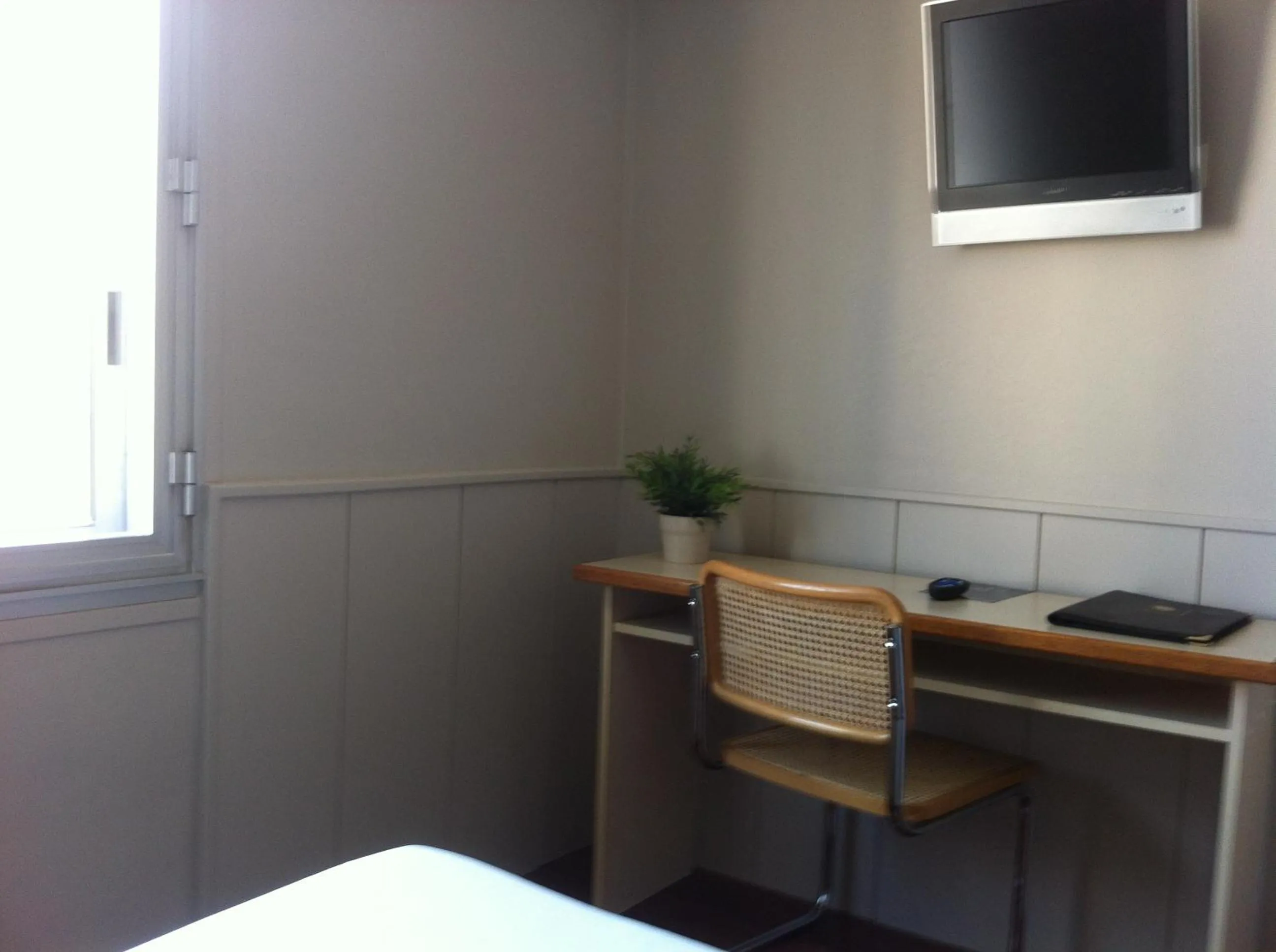 Seating area in Hôtel du Sud Vieux Port