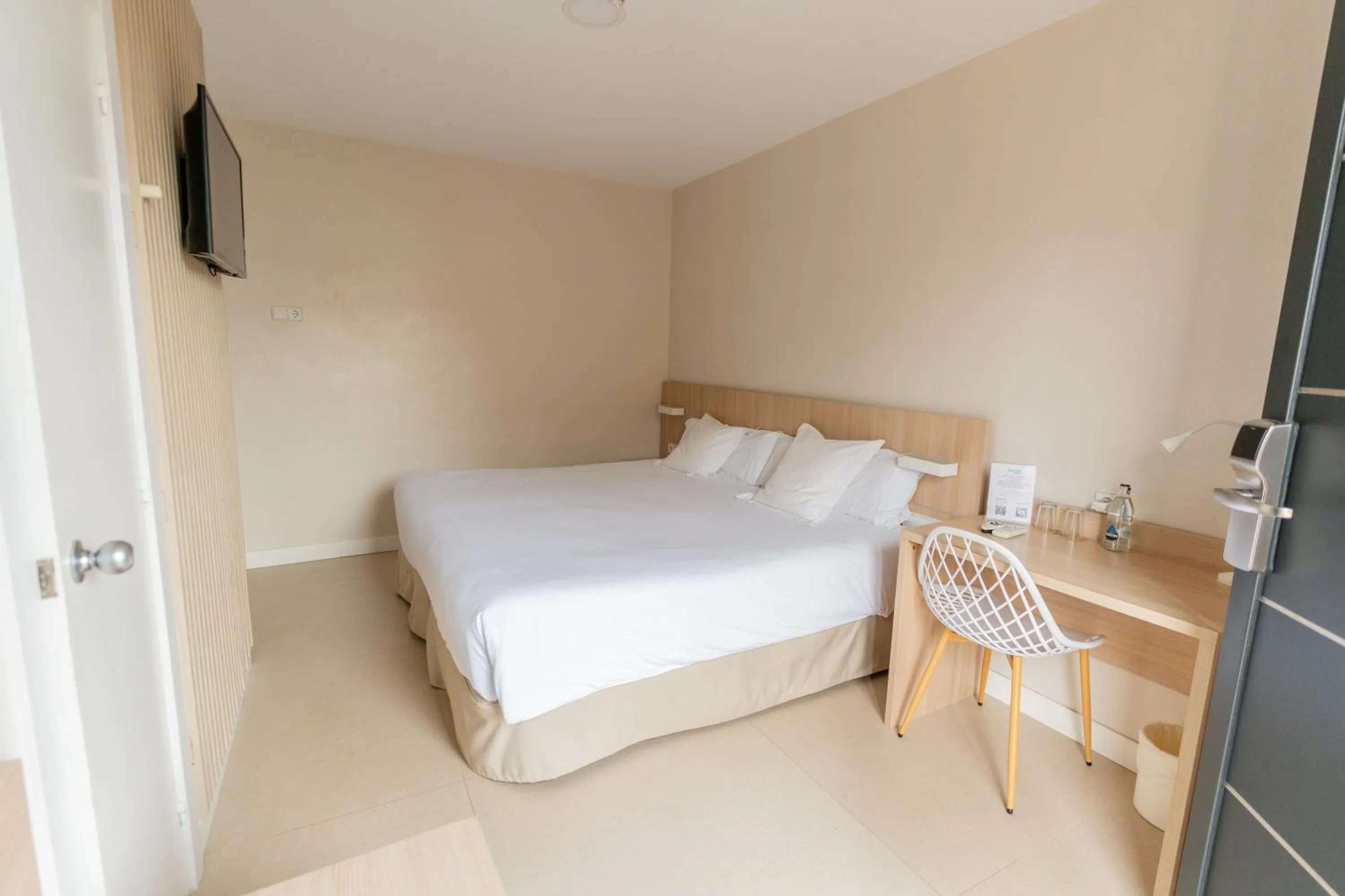 Bed in Aparthotel Solifemar