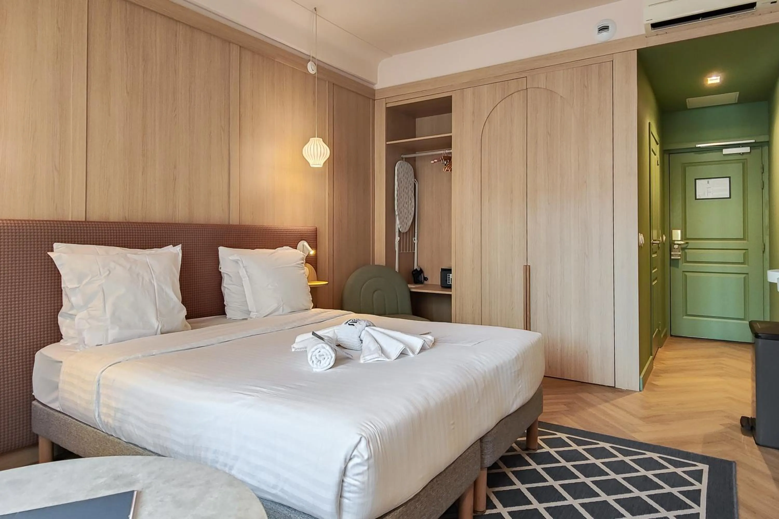 Photo of the whole room, Bed in Hotel Aparthotel AMMI Nice Lafayette