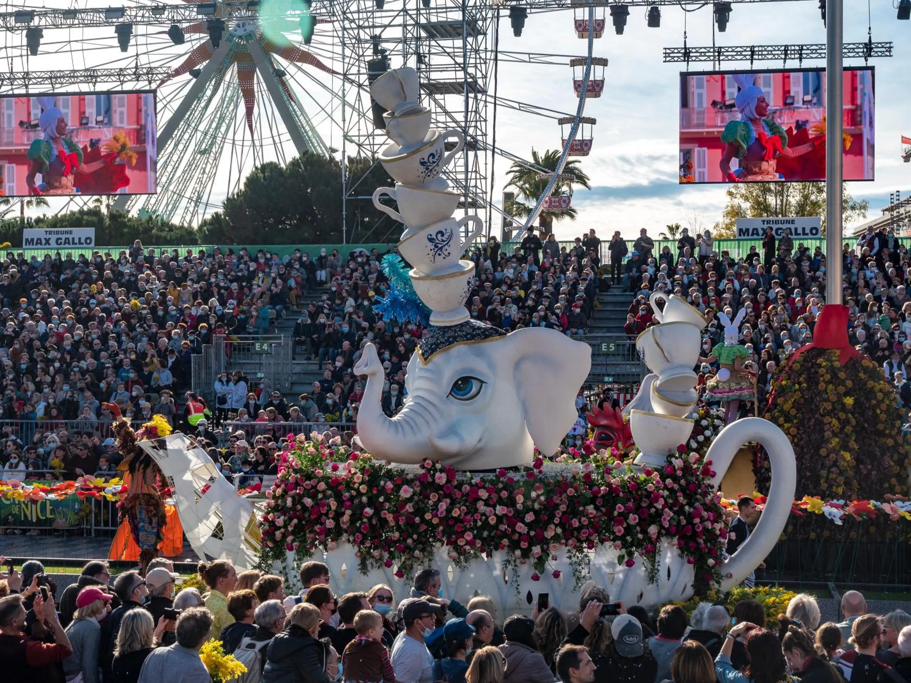 Entertainment in Hotel Aparthotel AMMI Nice Lafayette