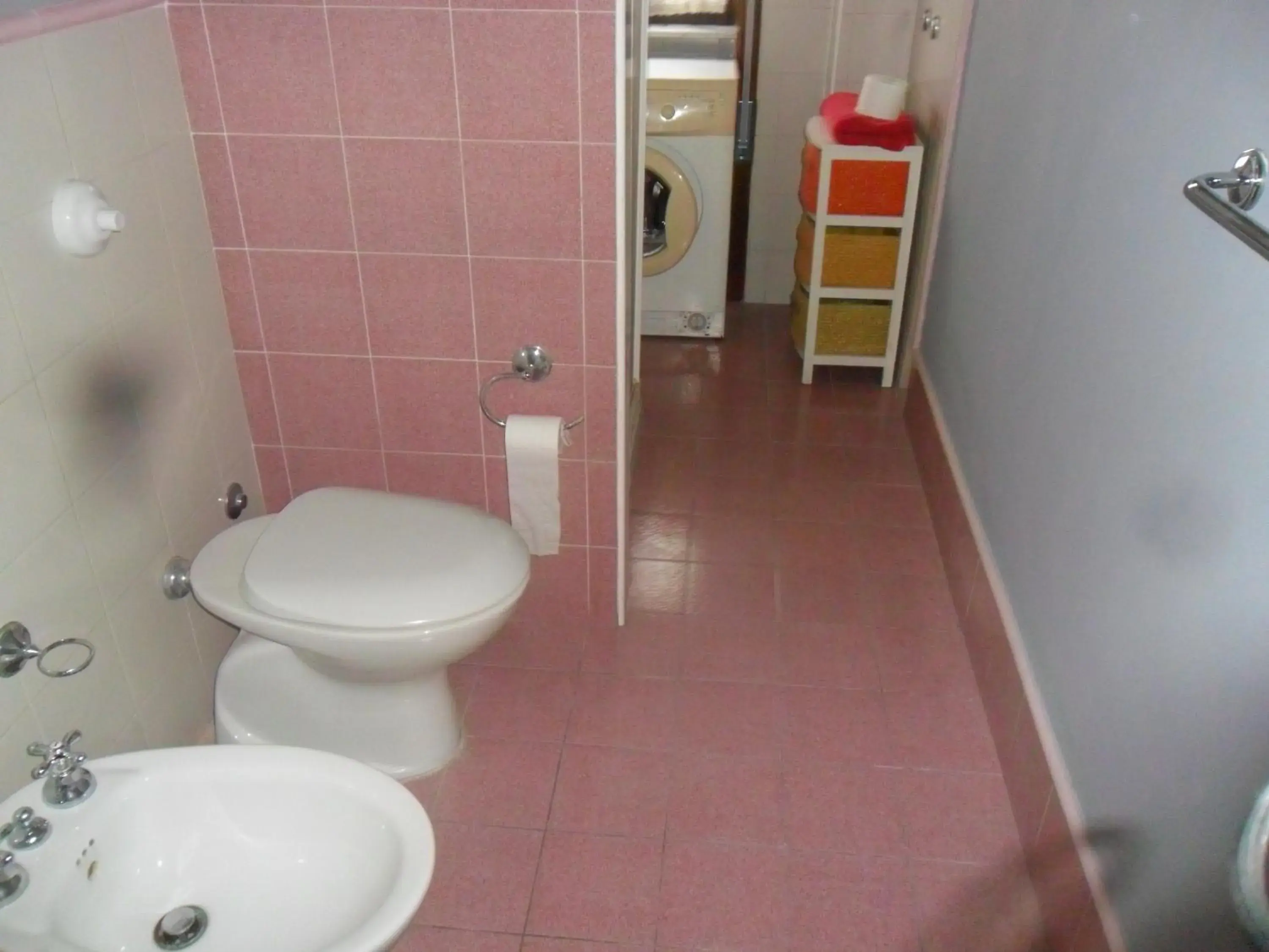 Single Room with Private Bathroom - single occupancy in B&B PinkHouse Single Room with Private Bathroom - single occupancy in B&B PinkHouse