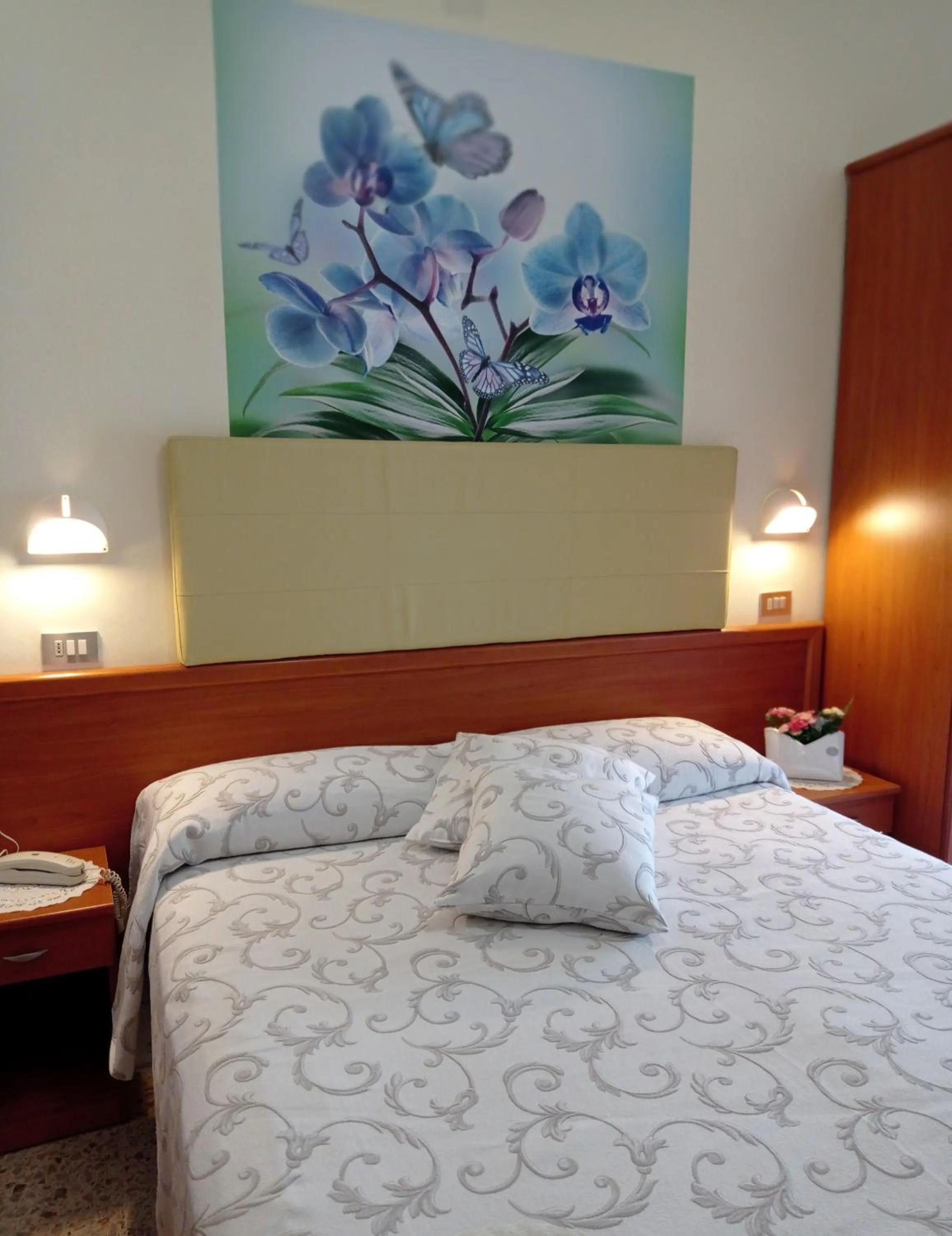 Bedroom, Bed in Hotel caesar