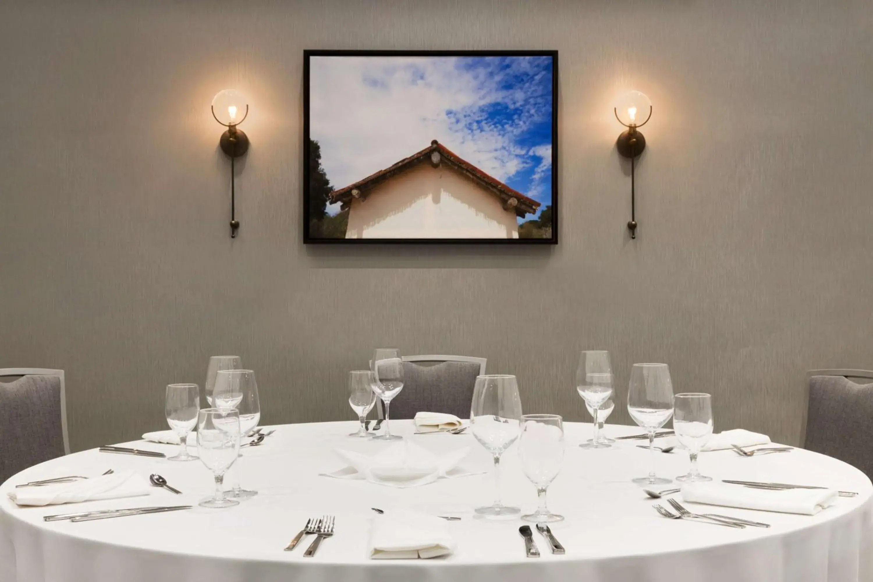 Restaurant/places to eat in Hilton Garden Inn Lompoc, Ca Restaurant/places to eat in Hilton Garden Inn Lompoc, Ca