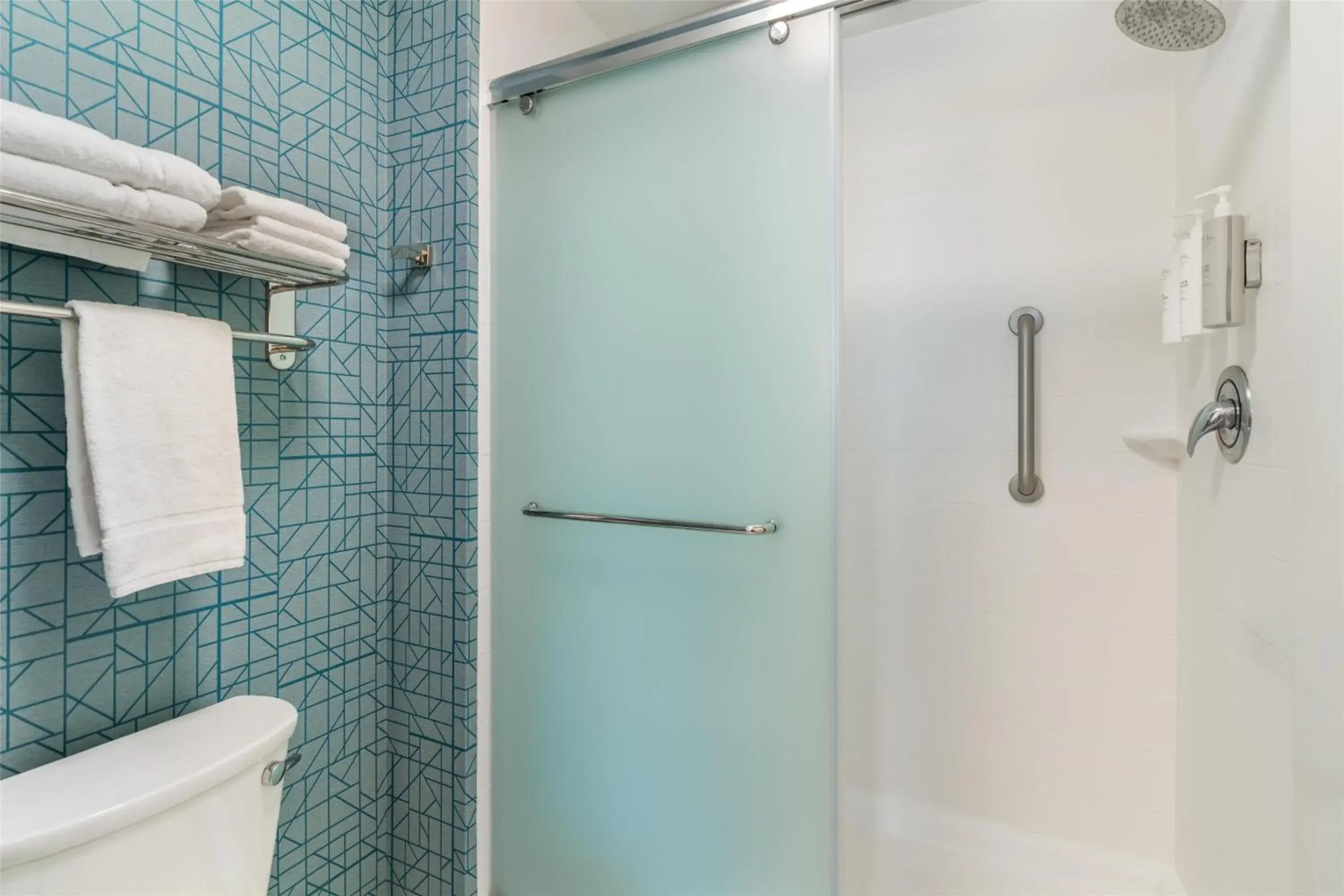 One-Bedroom king Suite with River View - Non-Smoking in Homewood Suites By Hilton Schenectady One-Bedroom king Suite with River View - Non-Smoking in Homewood Suites By Hilton Schenectady