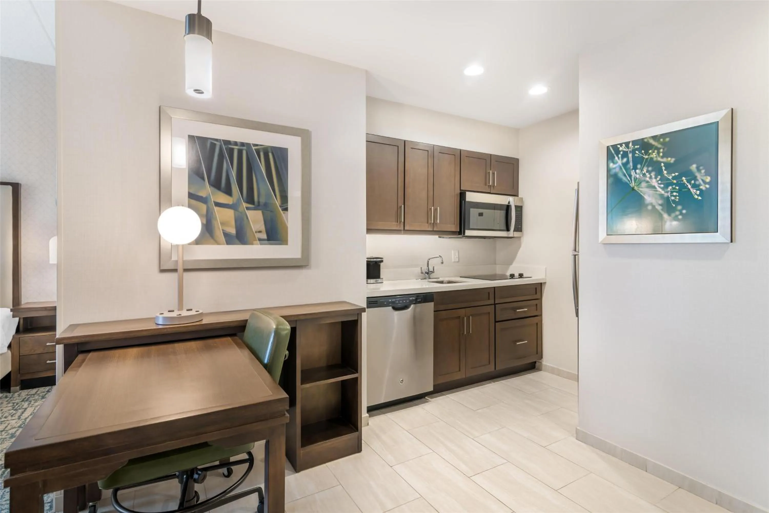 Kitchen or kitchenette in Homewood Suites By Hilton Schenectady