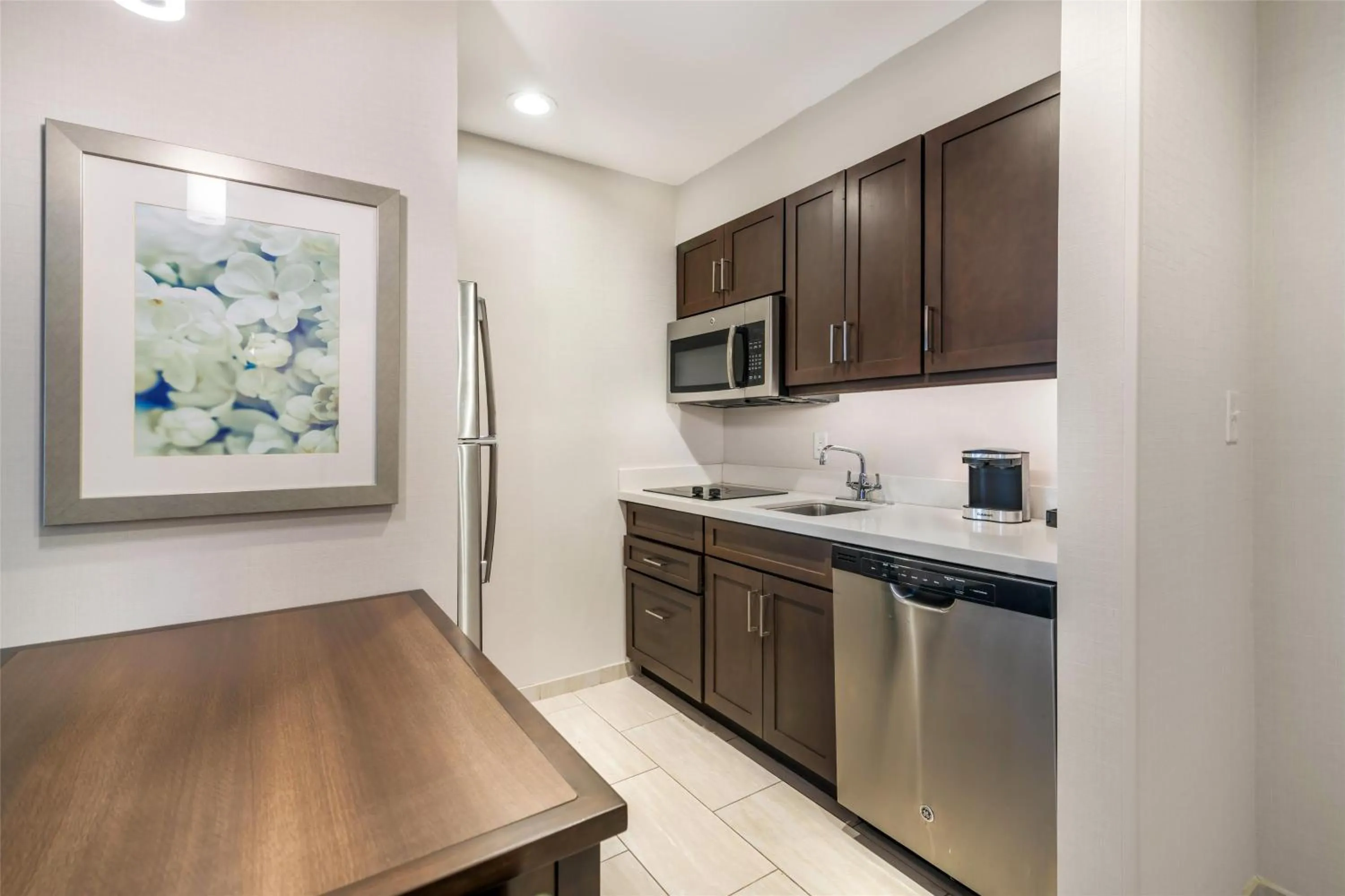 Kitchen or kitchenette in Homewood Suites By Hilton Schenectady