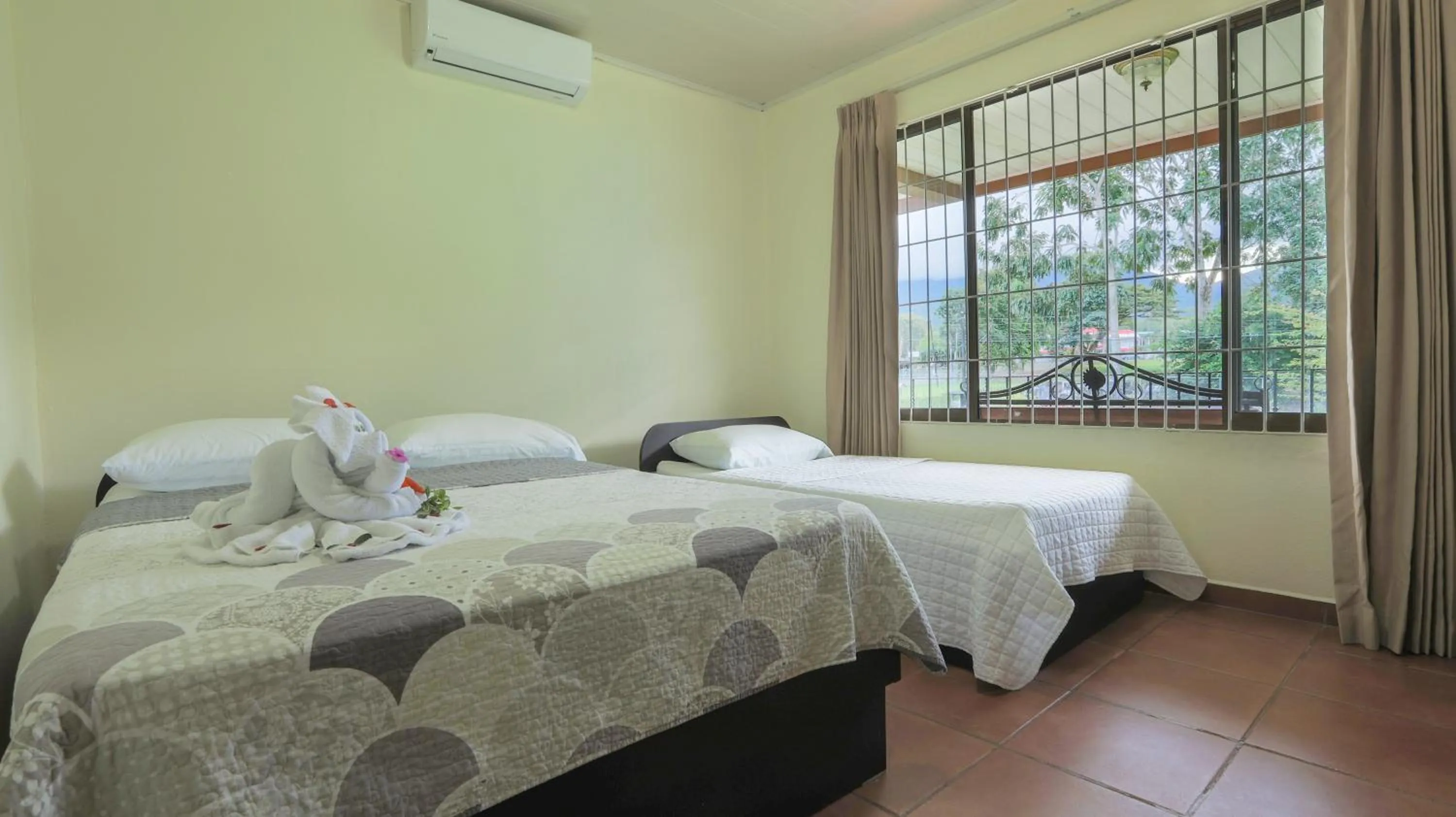 Bed in Condo's Vista Al Volcan