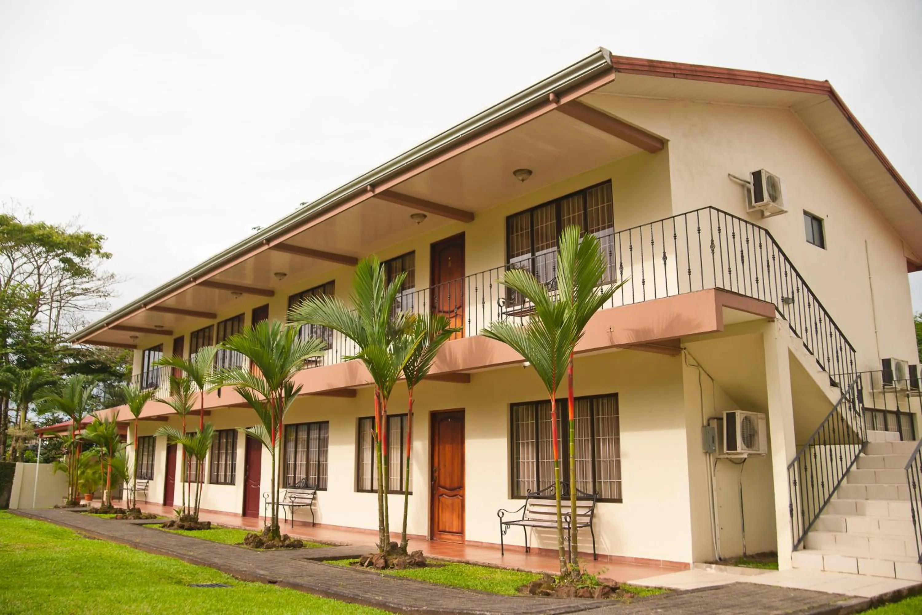 Property building in Condo's Vista Al Volcan