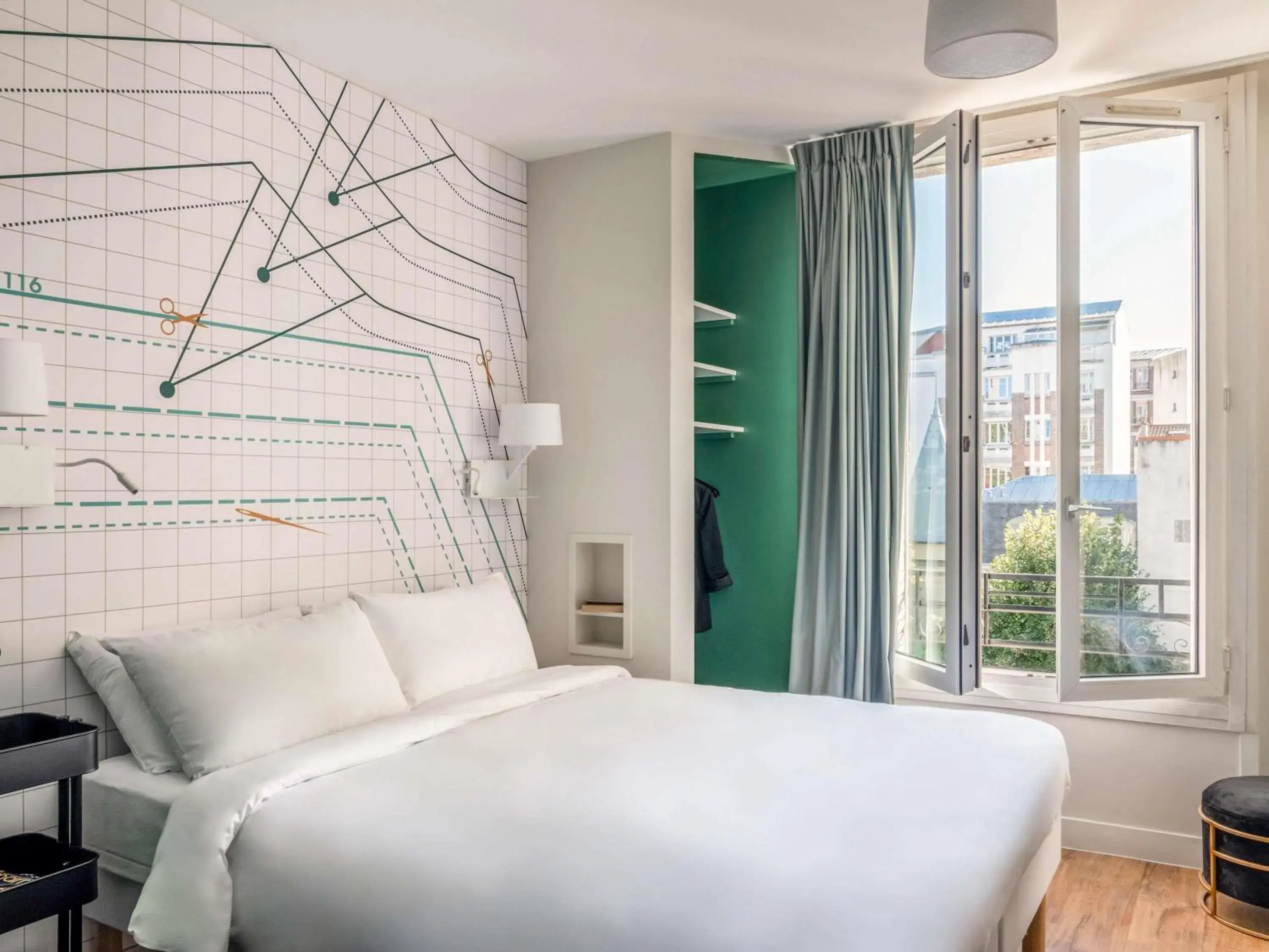 Property building, Bed in ibis Styles Asnieres Centre Property building, Bed in ibis Styles Asnieres Centre