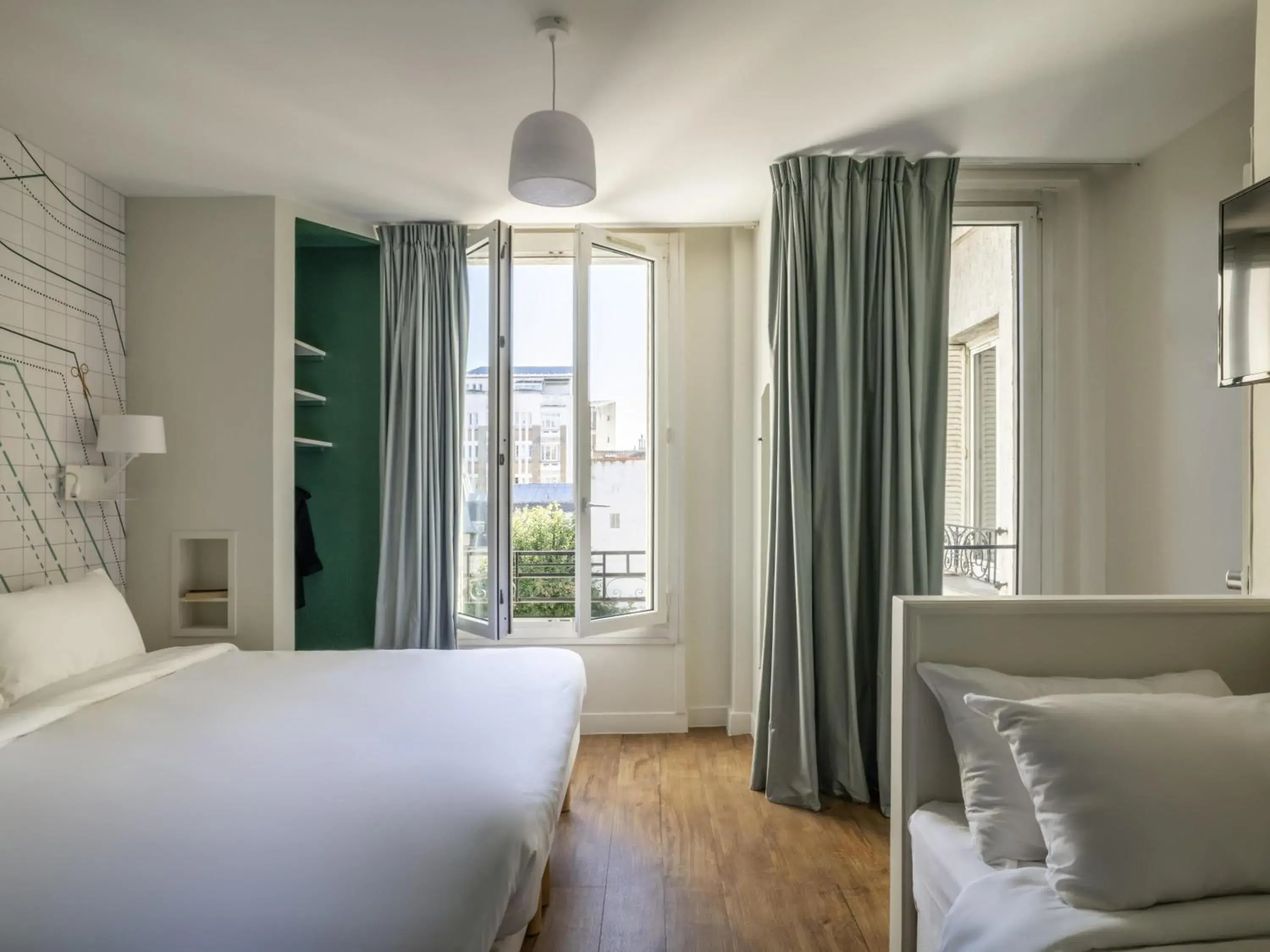 Bedroom, Bed in ibis Styles Asnieres Centre Bedroom, Bed in ibis Styles Asnieres Centre