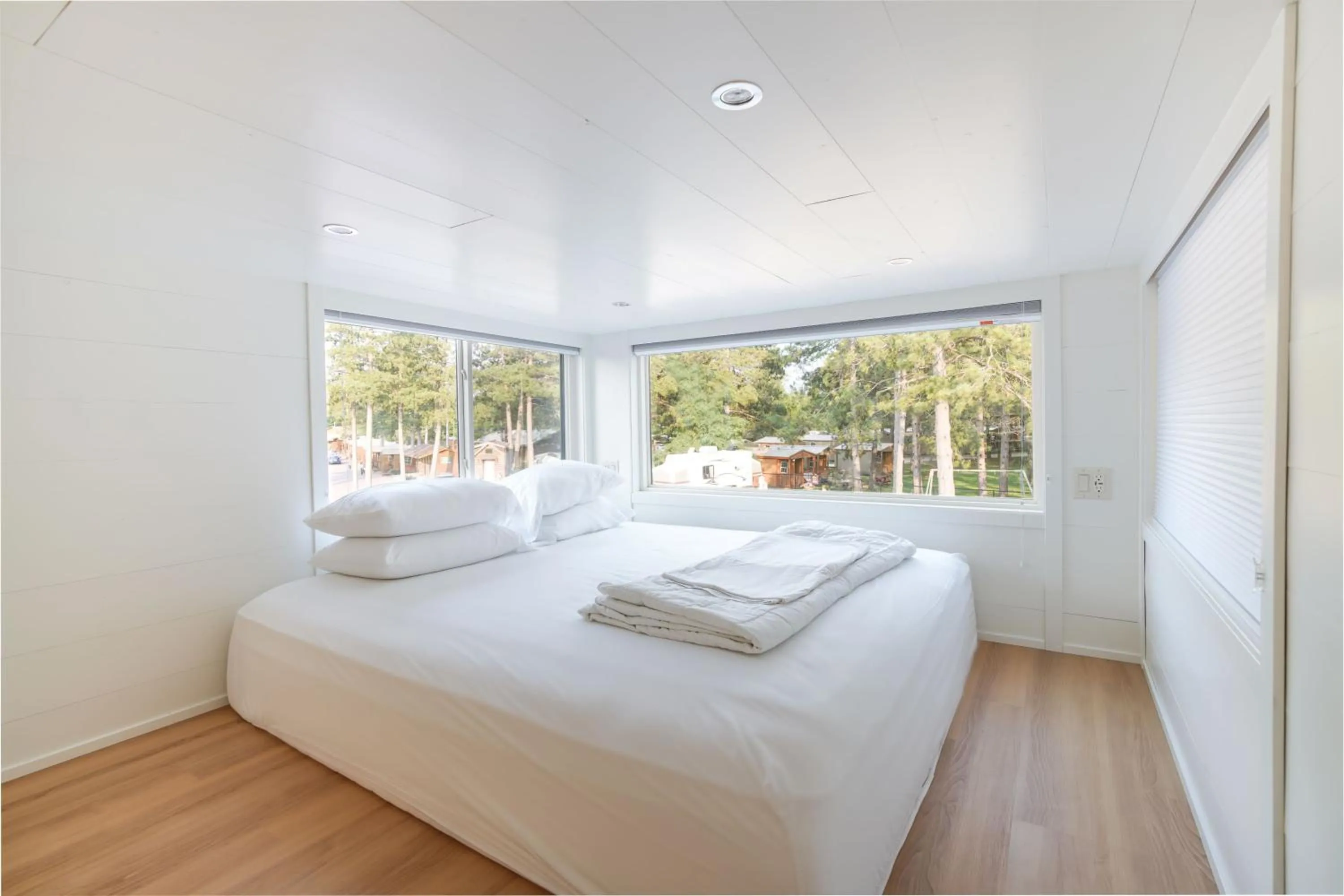 Bedroom, Bed in Natura Treescape Resort