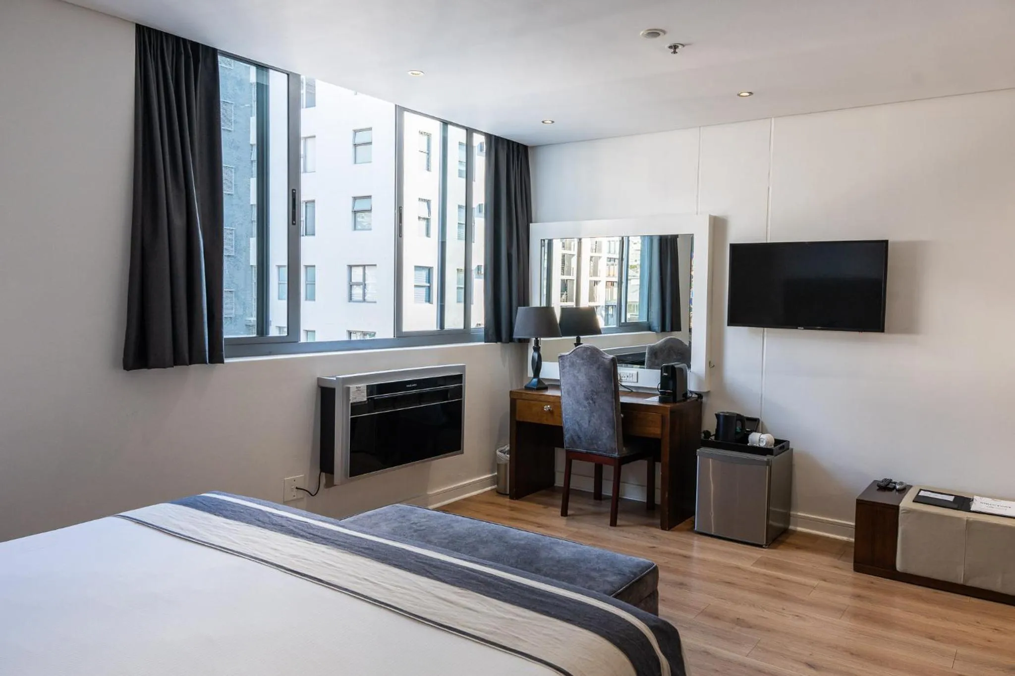 Bed in Newkings Boutique Hotel