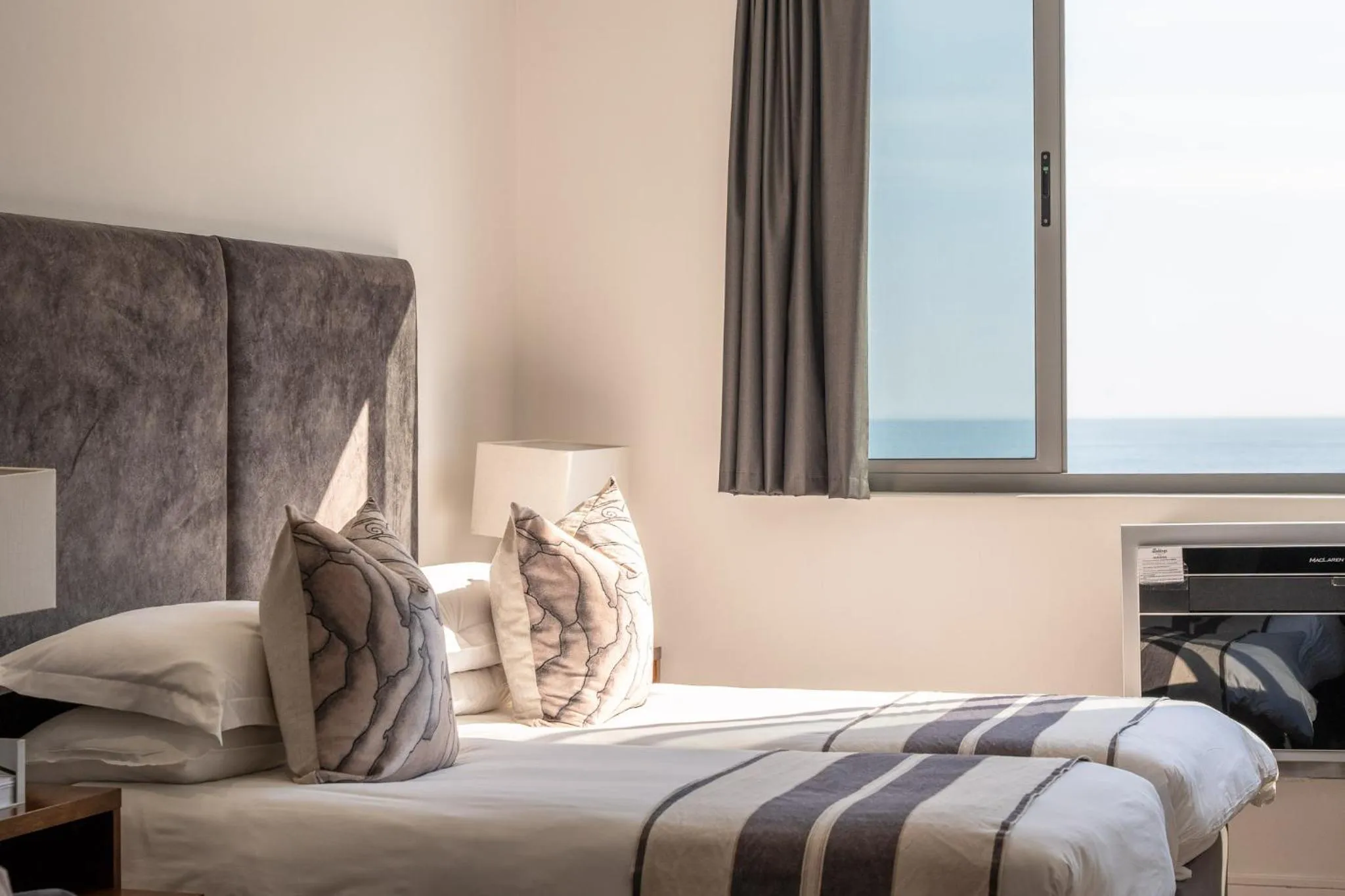 Bed in Newkings Boutique Hotel