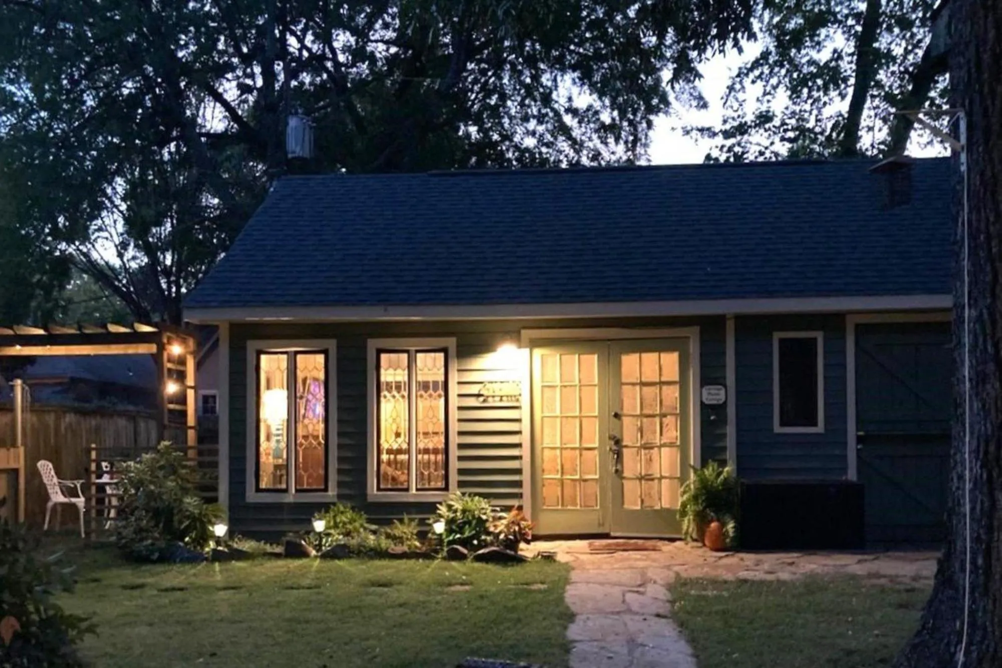 Property building in Rosemont B&B Cottages