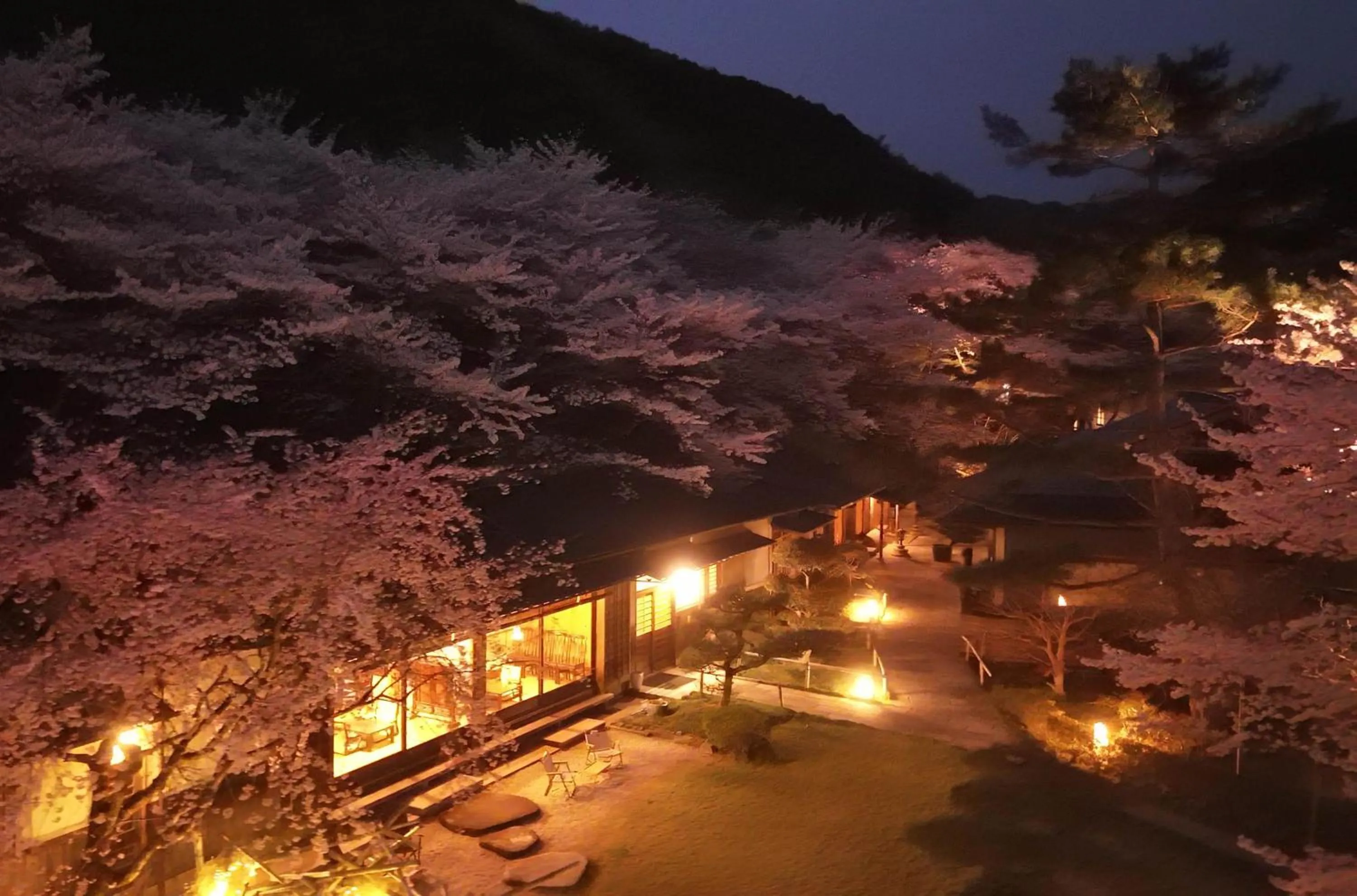 Property building in Oukai Villa Izumi