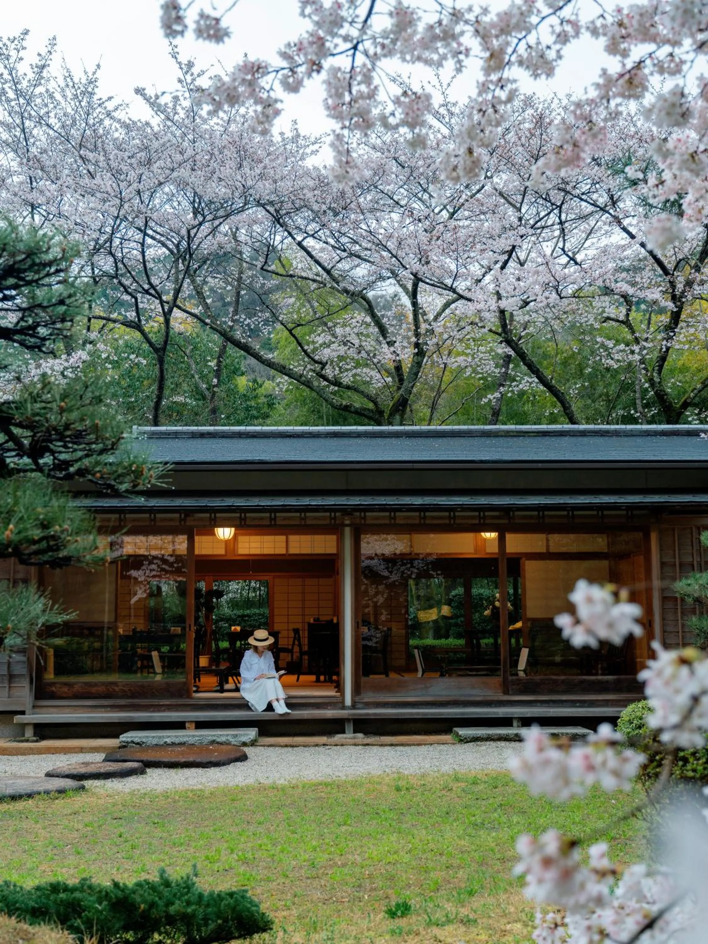 Spring in Oukai Villa Izumi